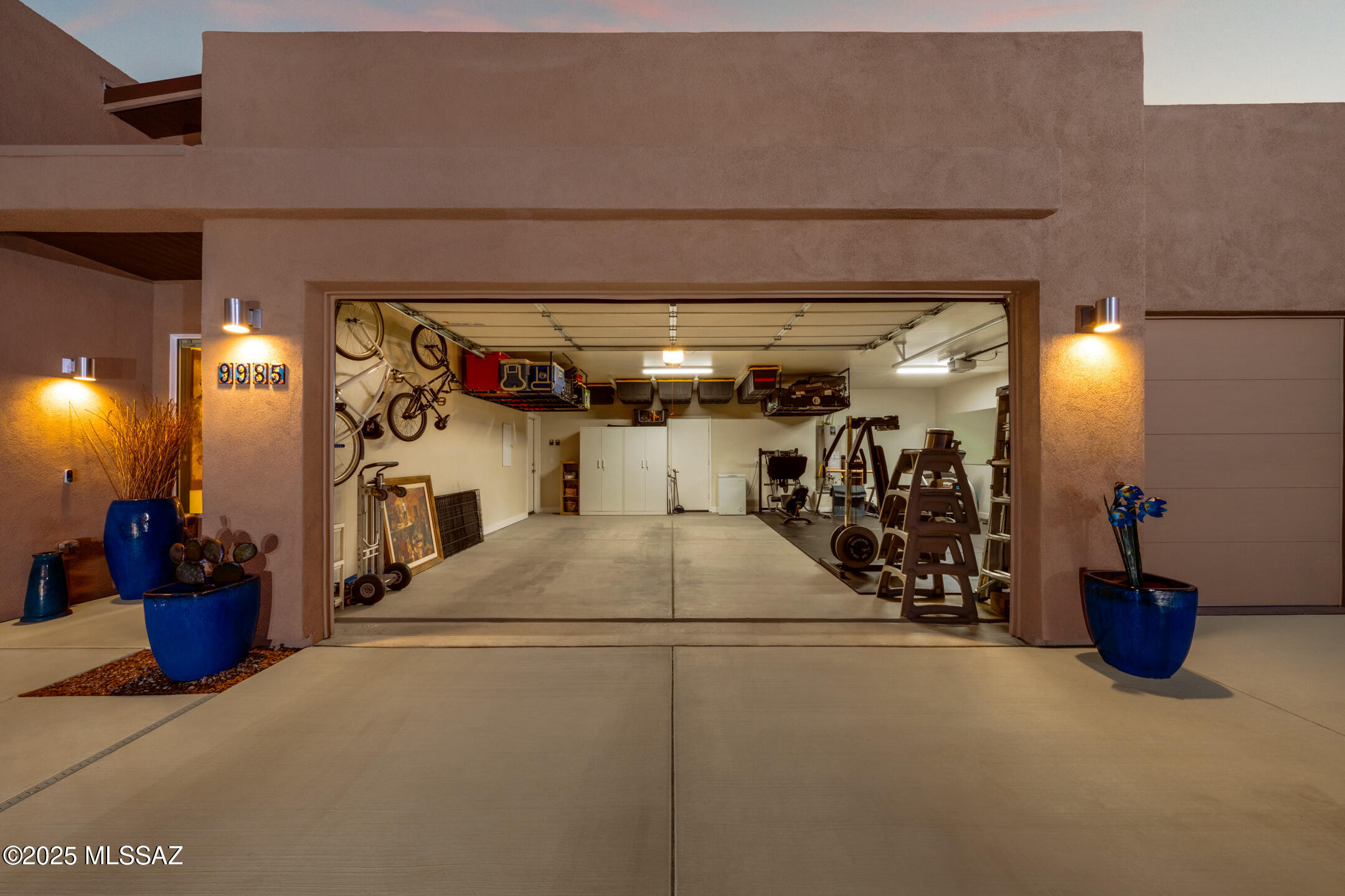 9985 S Rolling Water Drive