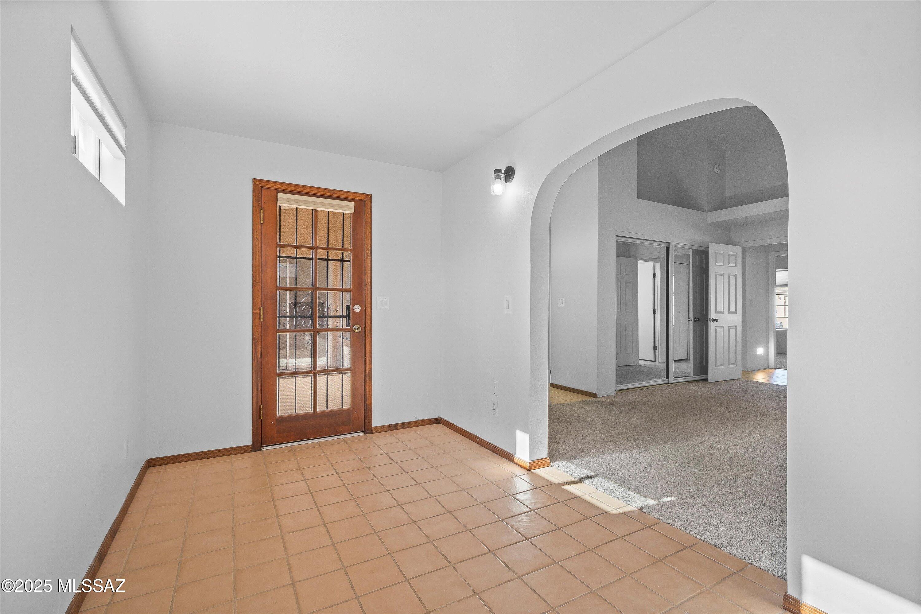 5209 W Nighthawk Way