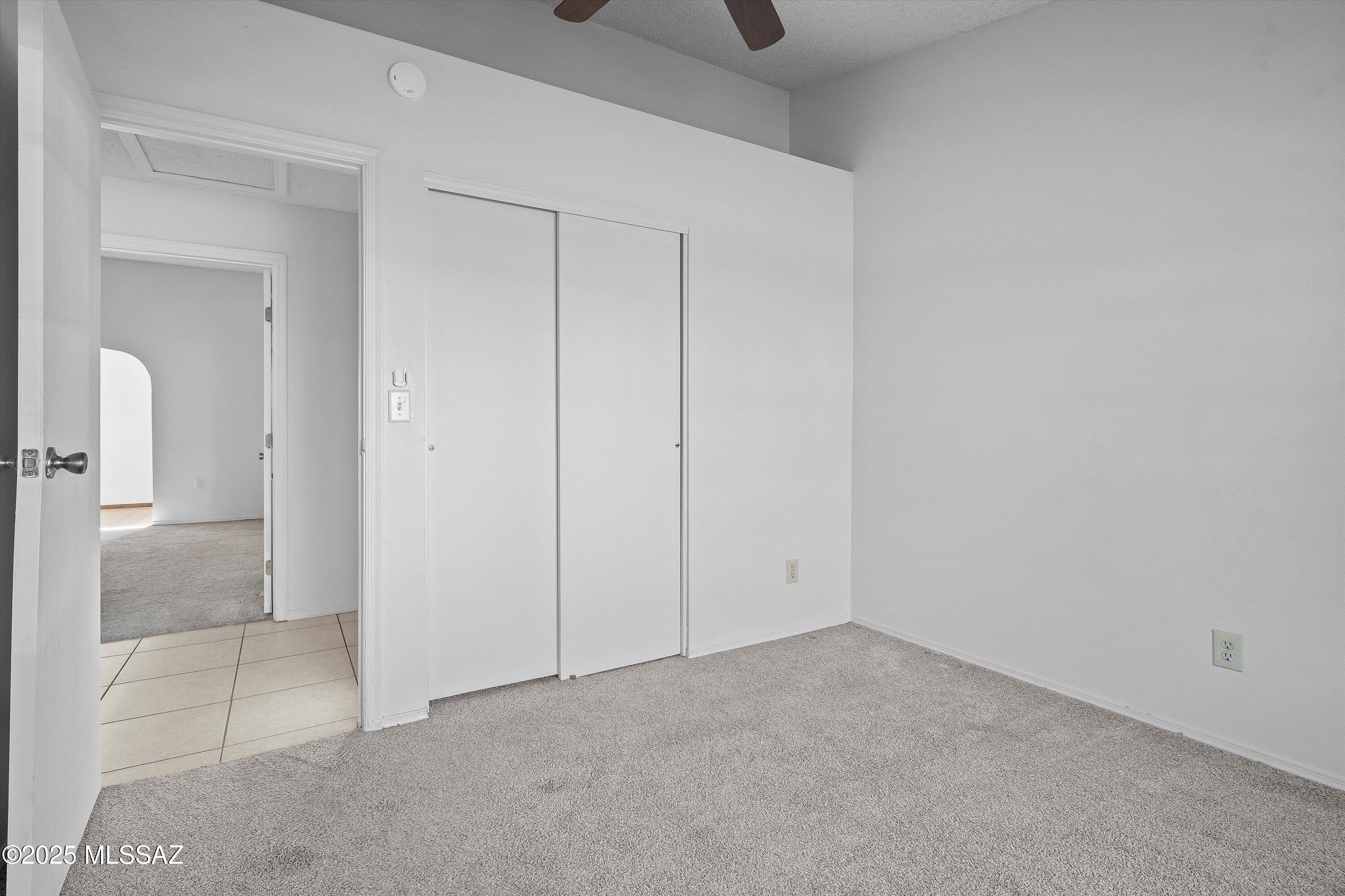 5209 W Nighthawk Way