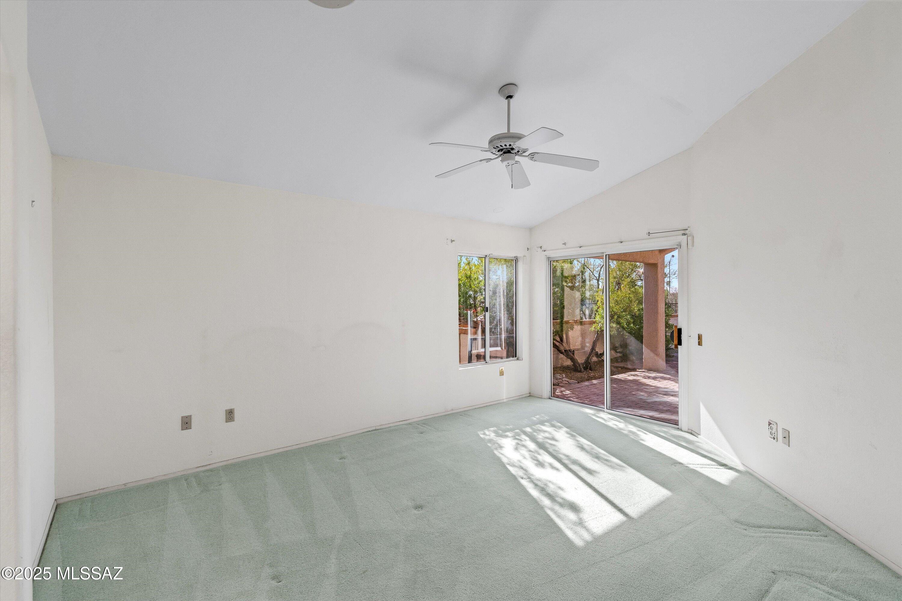 13933 N Desert Butte Drive