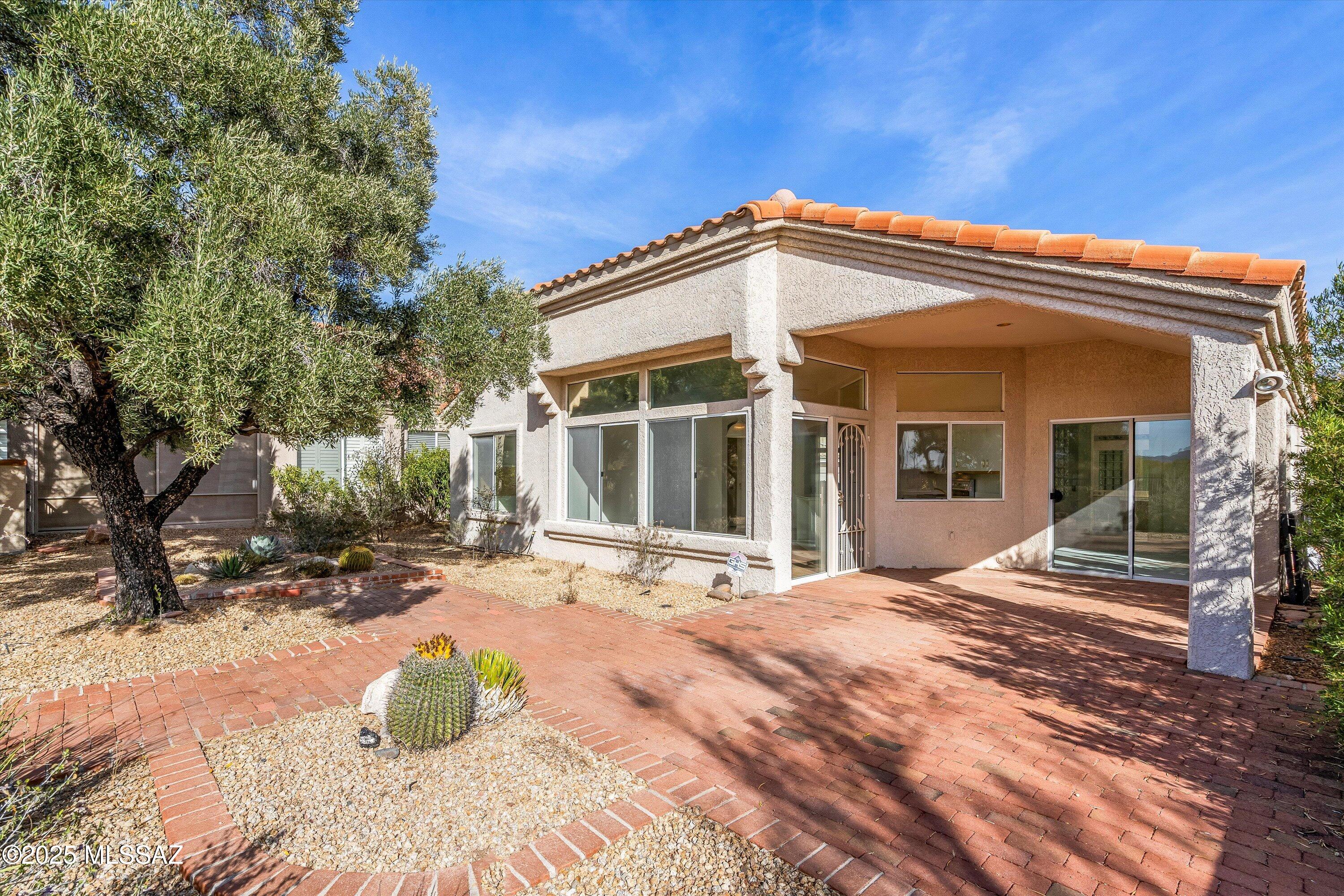13933 N Desert Butte Drive