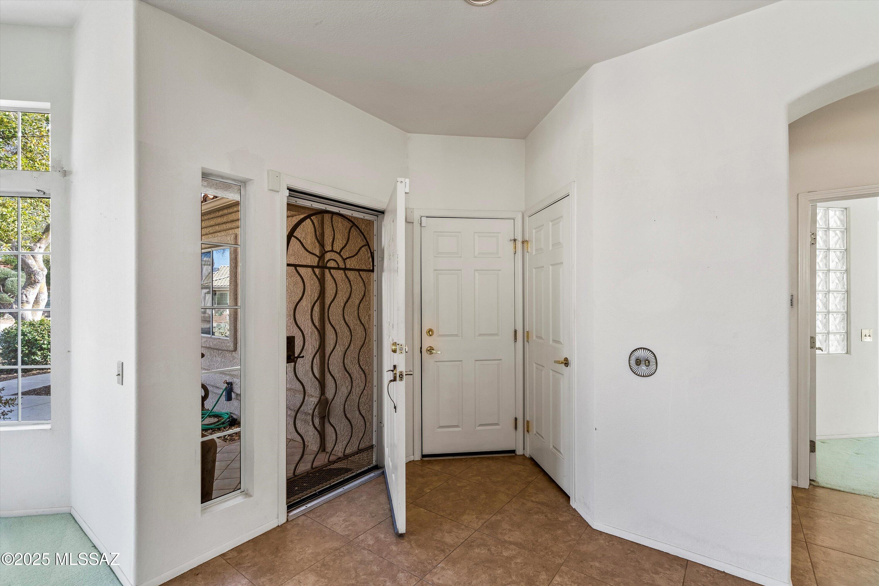 13933 N Desert Butte Drive