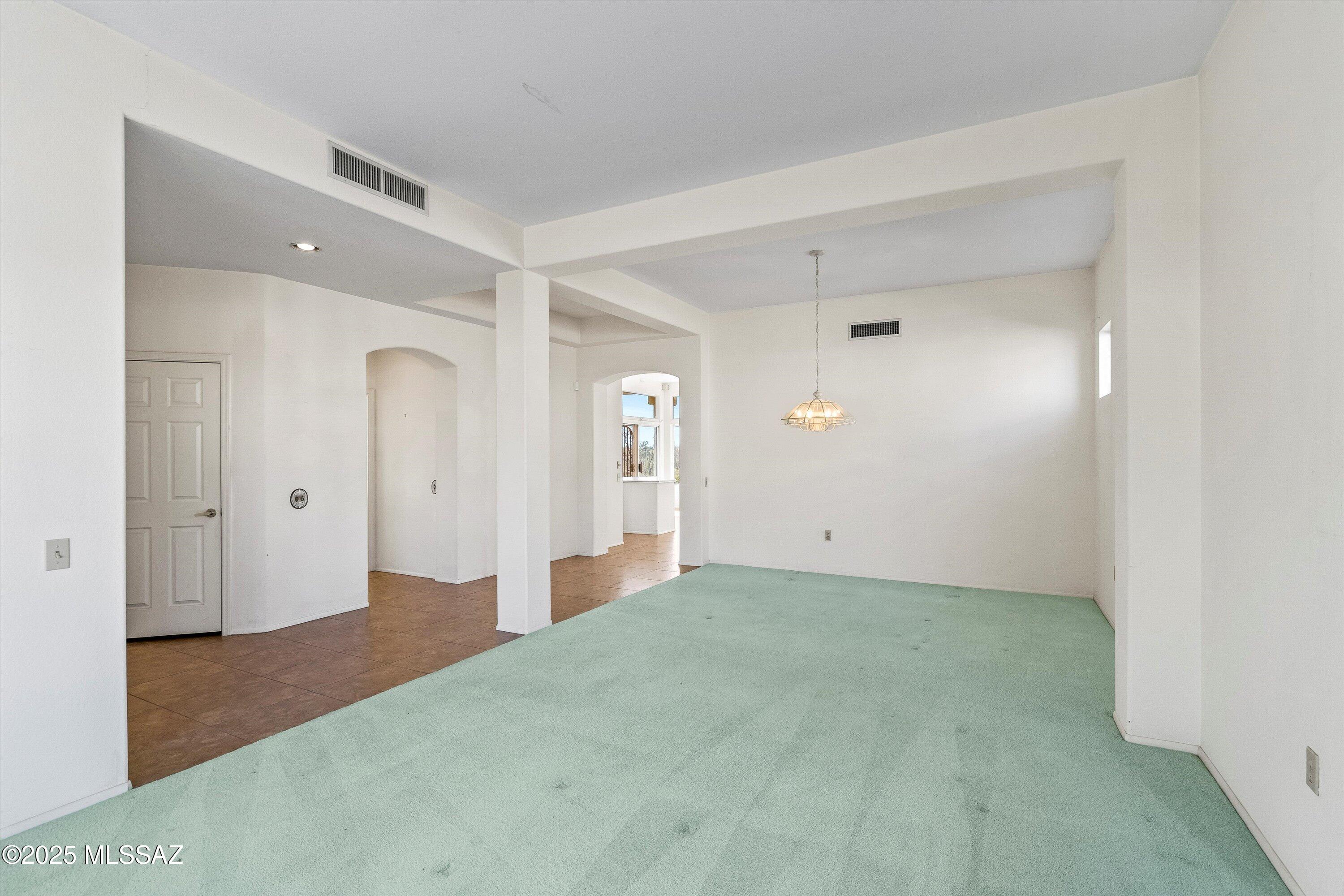 13933 N Desert Butte Drive