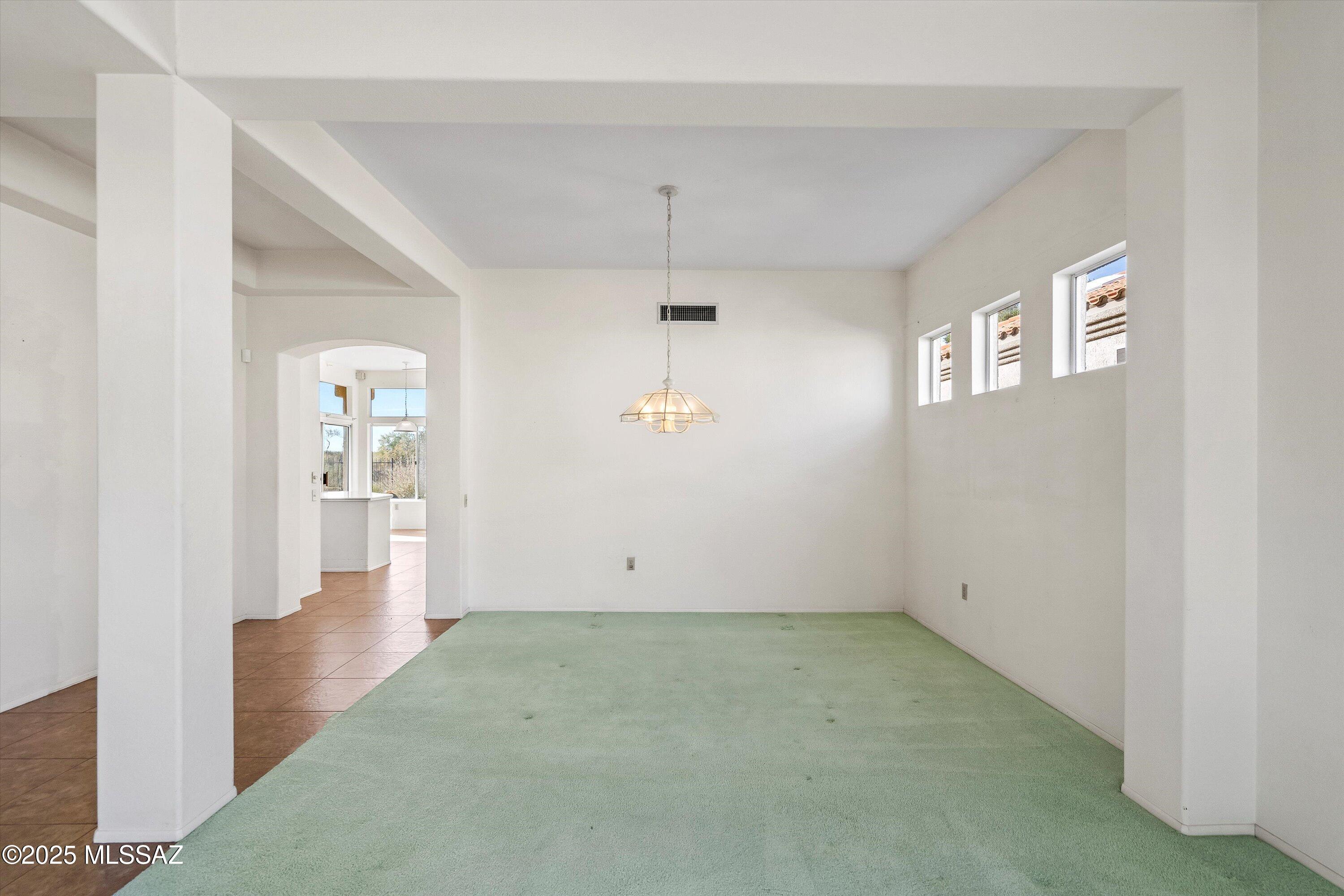 13933 N Desert Butte Drive