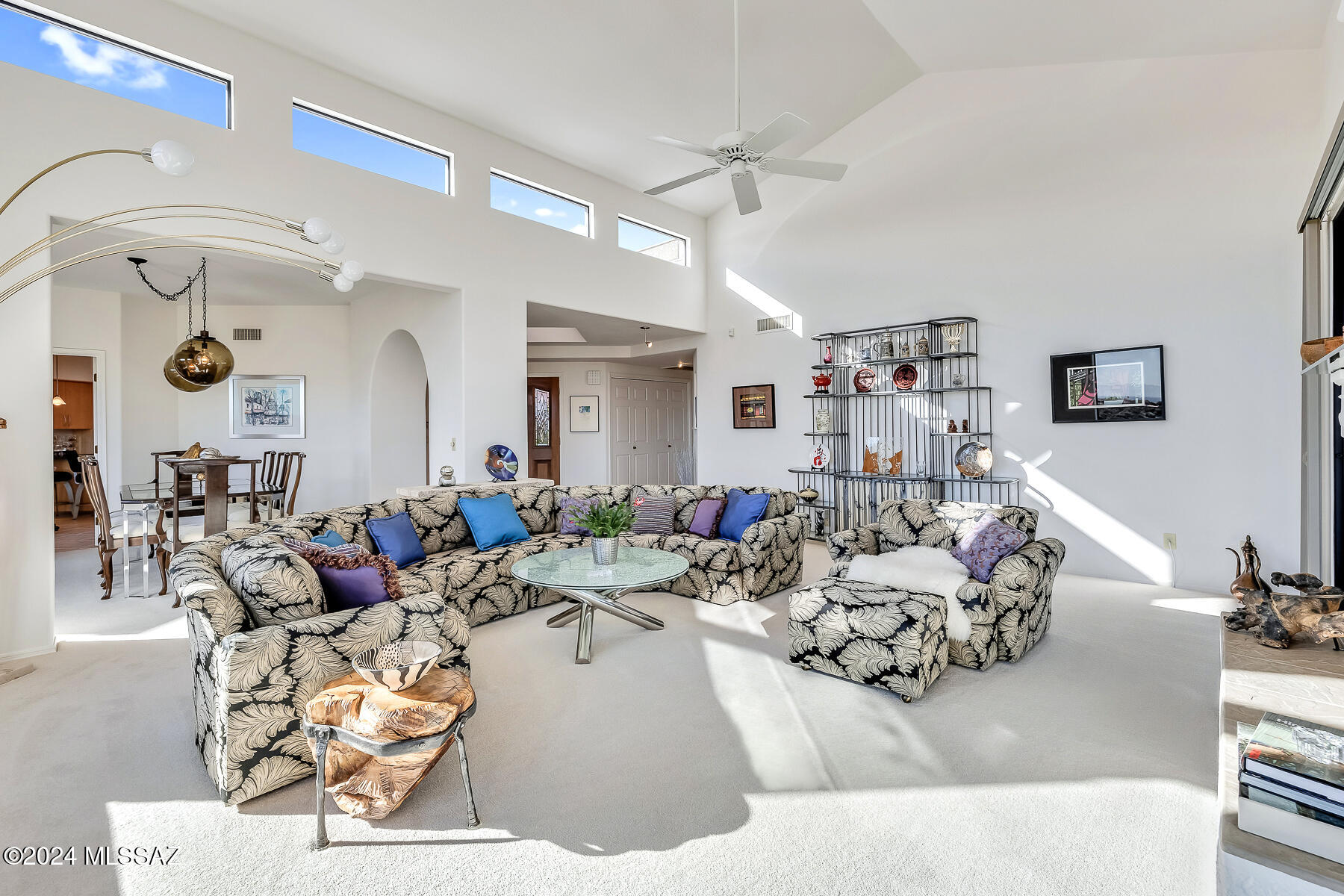 5306 N Via Velazquez