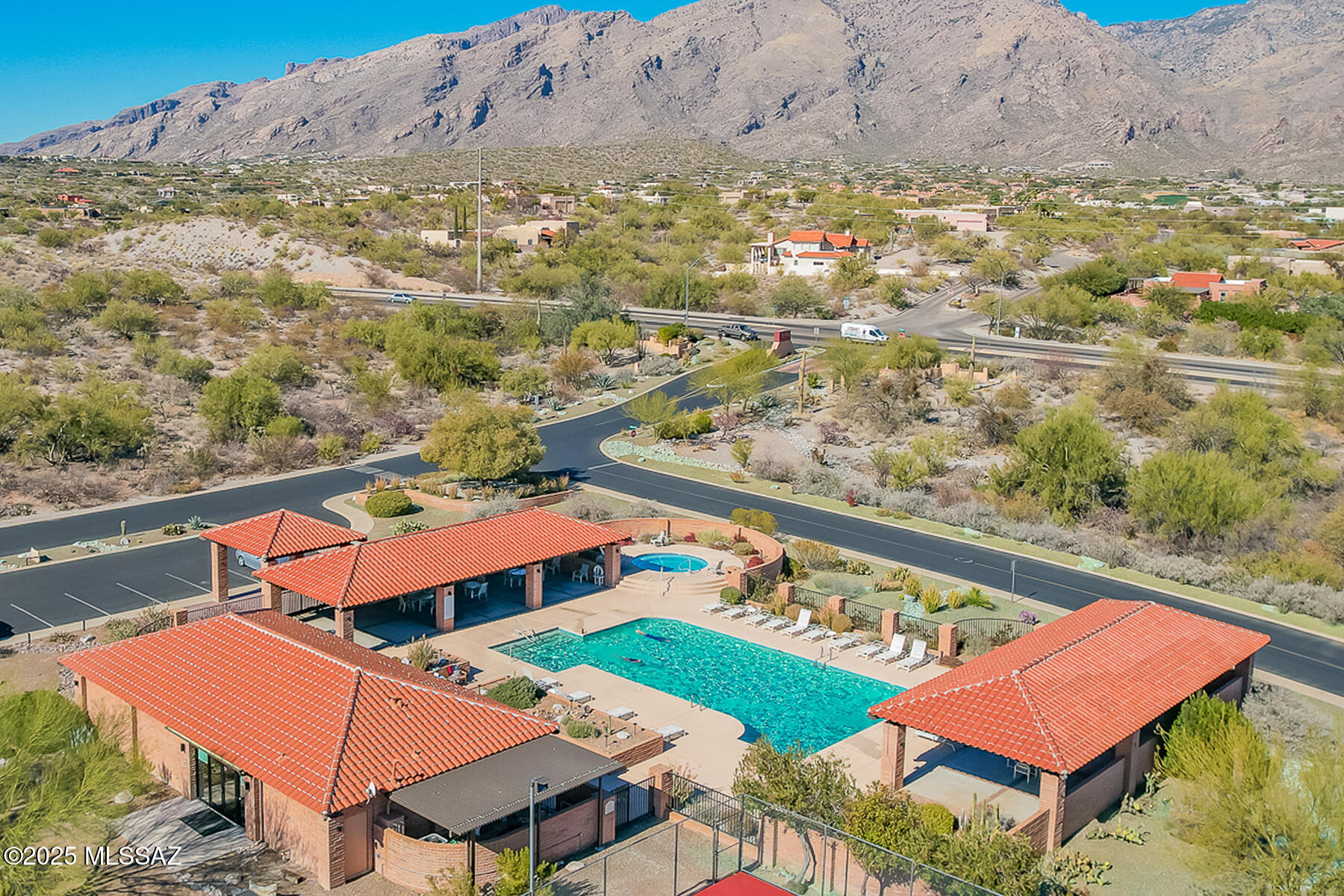 5030 N Via Gelsomino