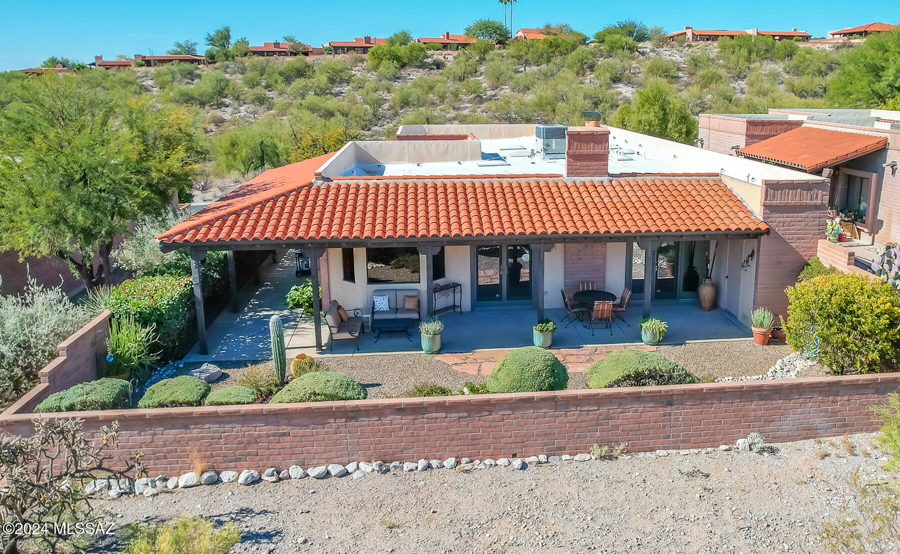 5030 N Via Gelsomino