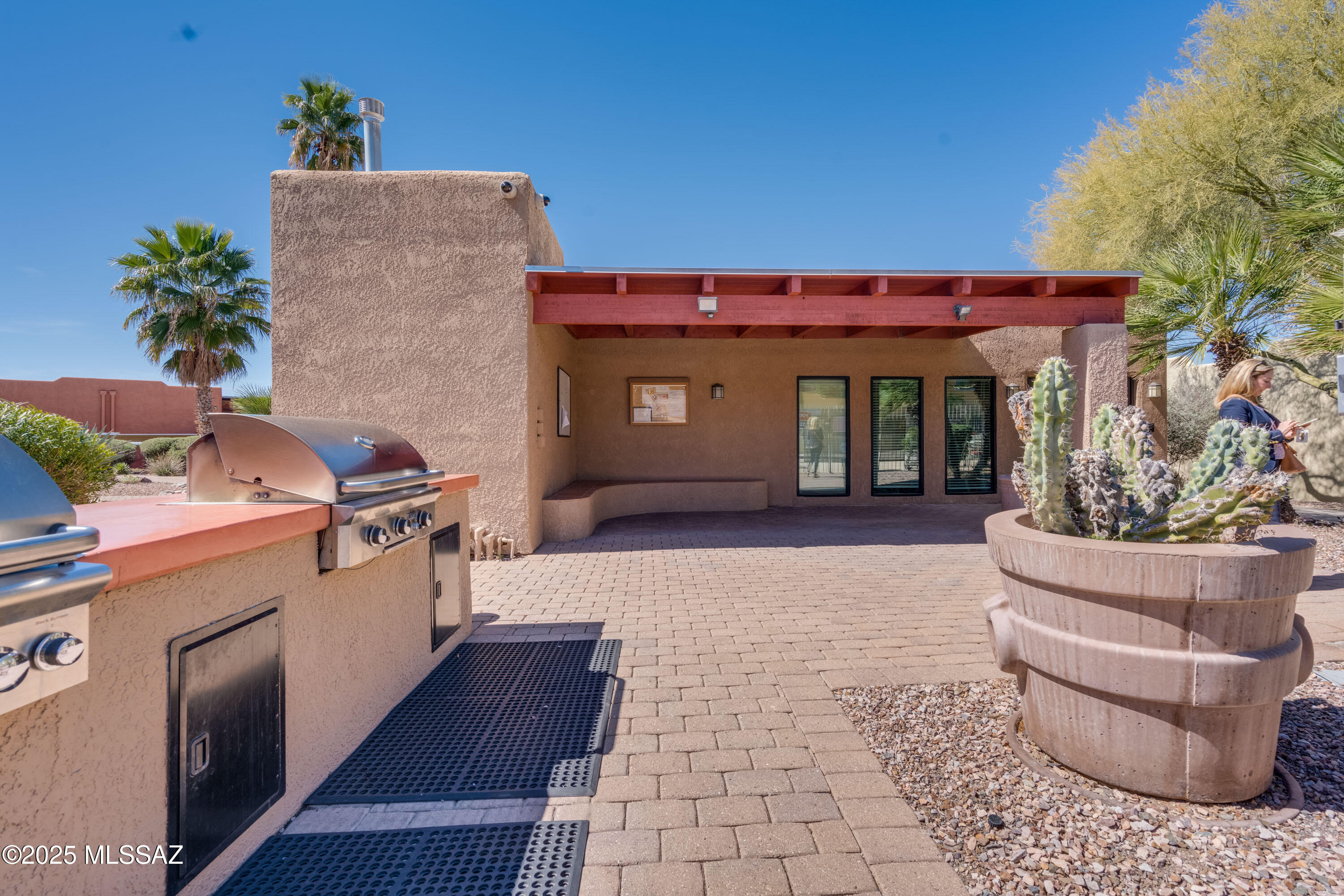 6255 N Camino Pimeria Alta Unit: 97
