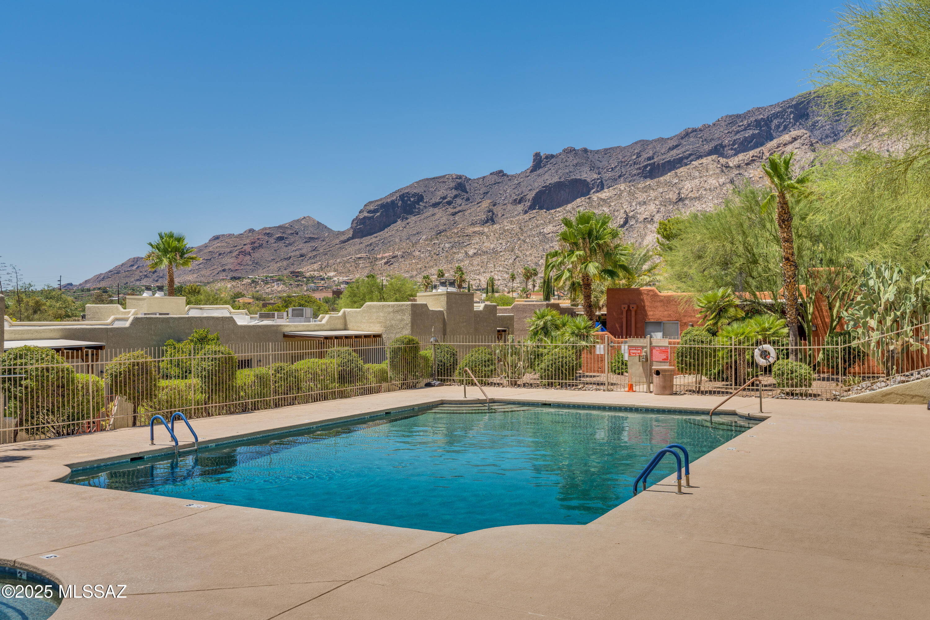 6255 N Camino Pimeria Alta Unit: 97