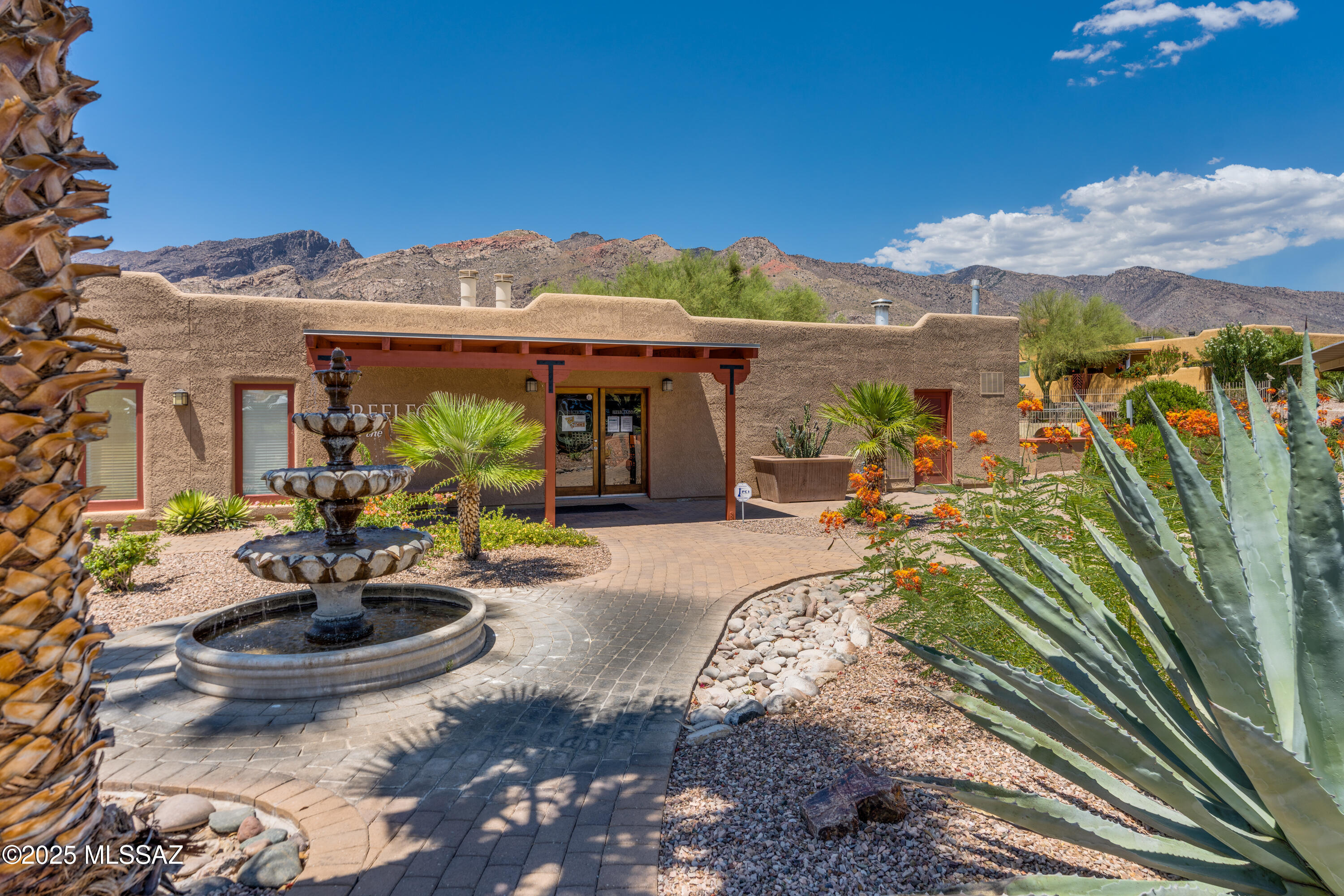 6255 N Camino Pimeria Alta Unit: 97