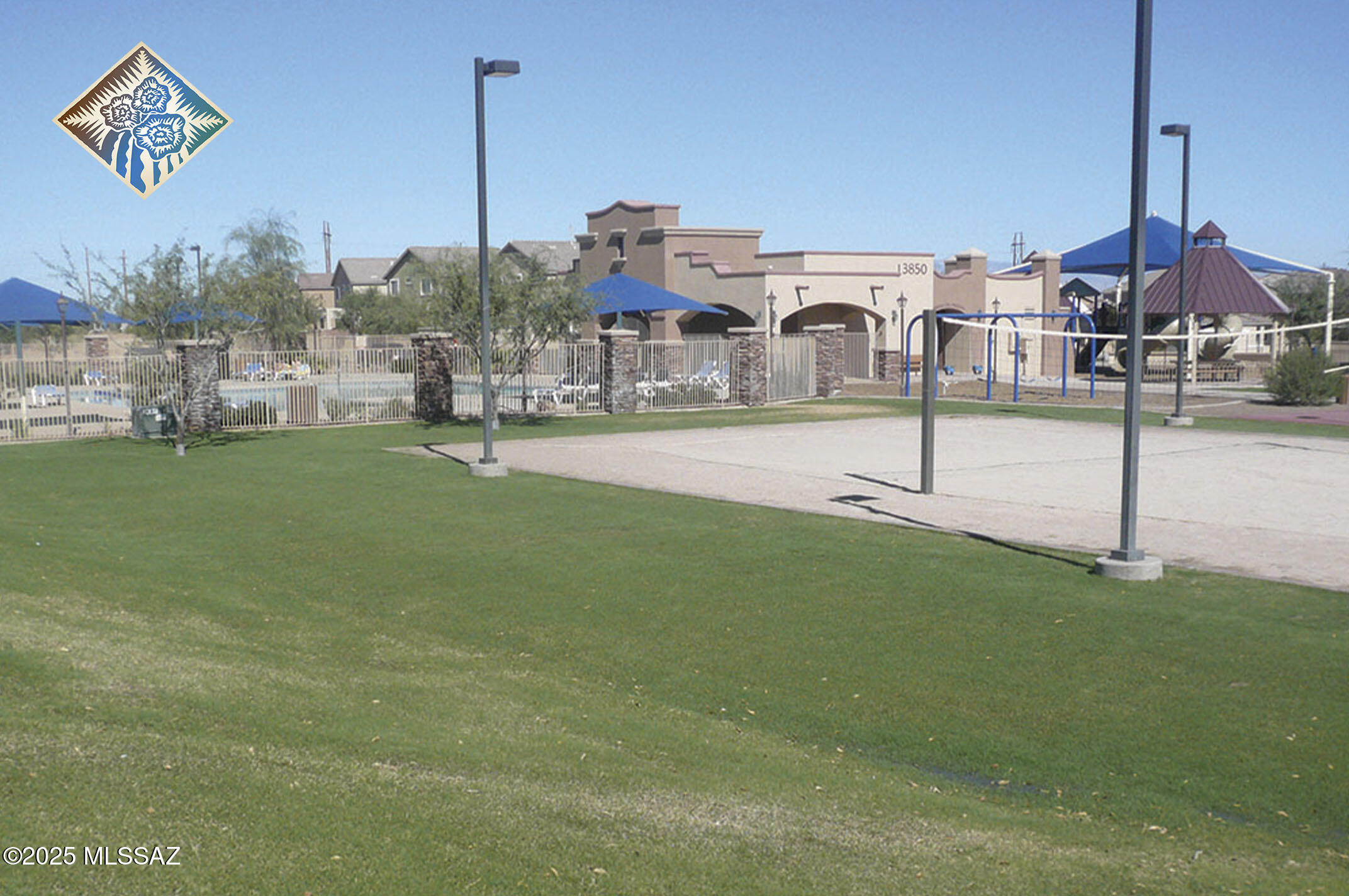 503 W Calle Sombra Linda