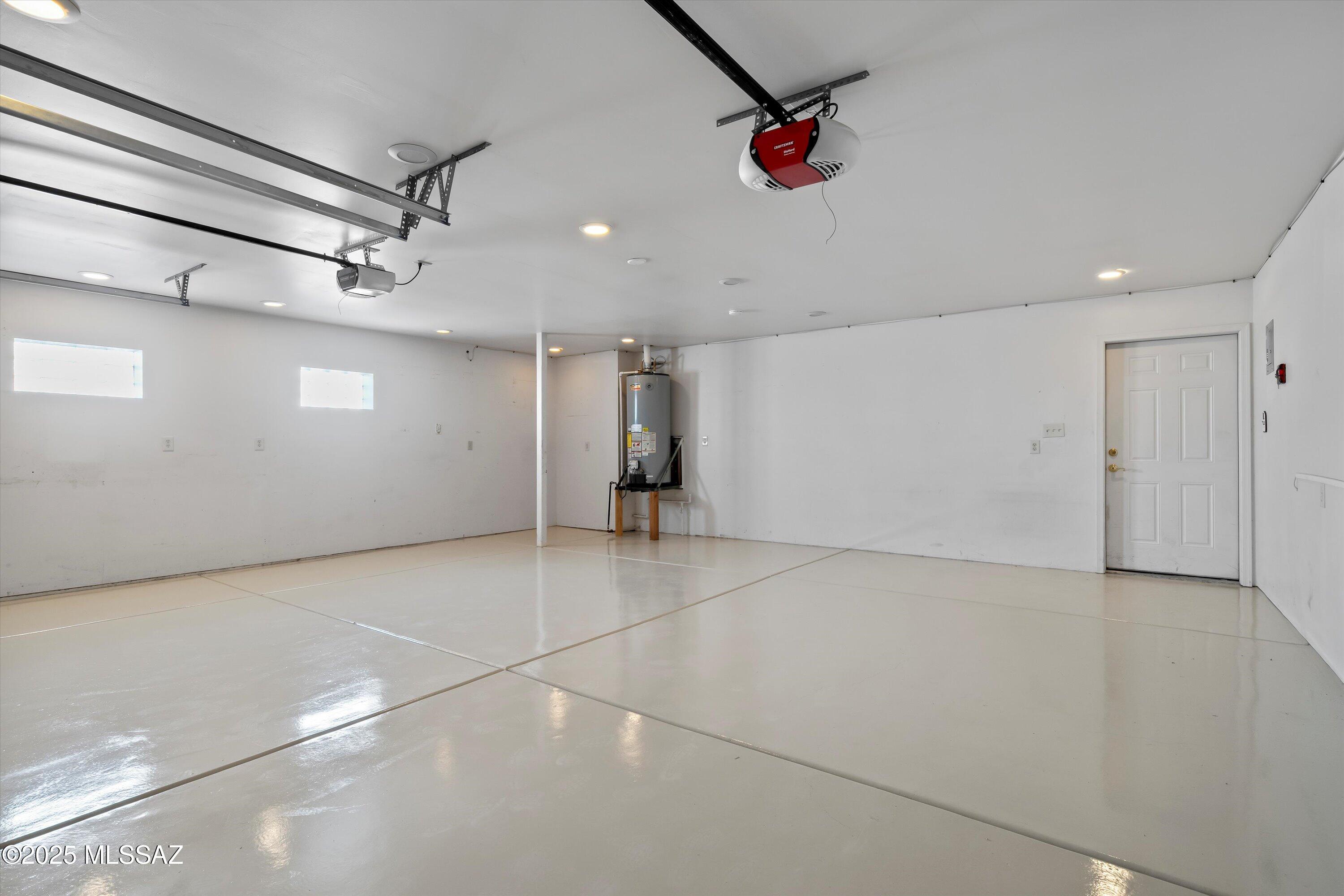 5822 E South Wilshire Drive