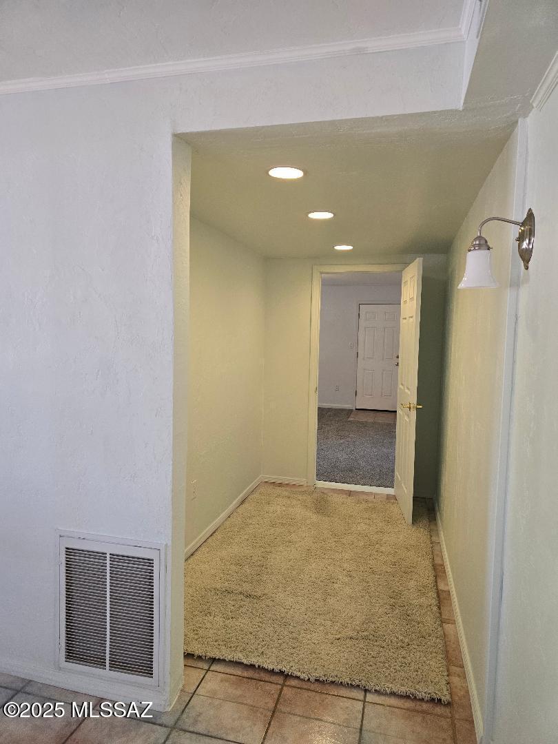 5822 E South Wilshire Drive