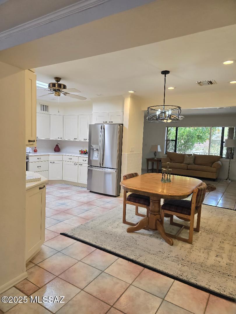 5822 E South Wilshire Drive