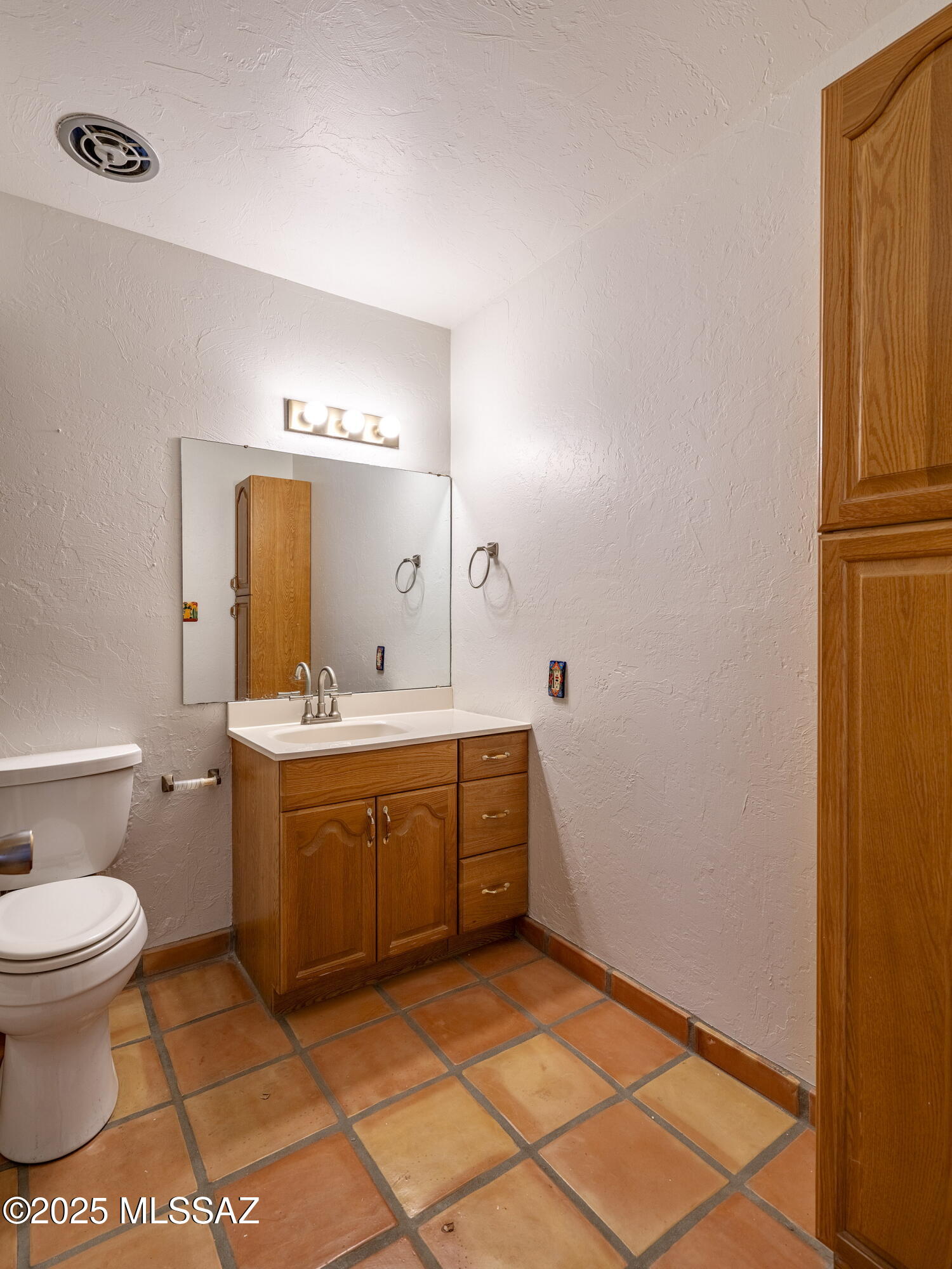 154 S Avendia del Porvenir