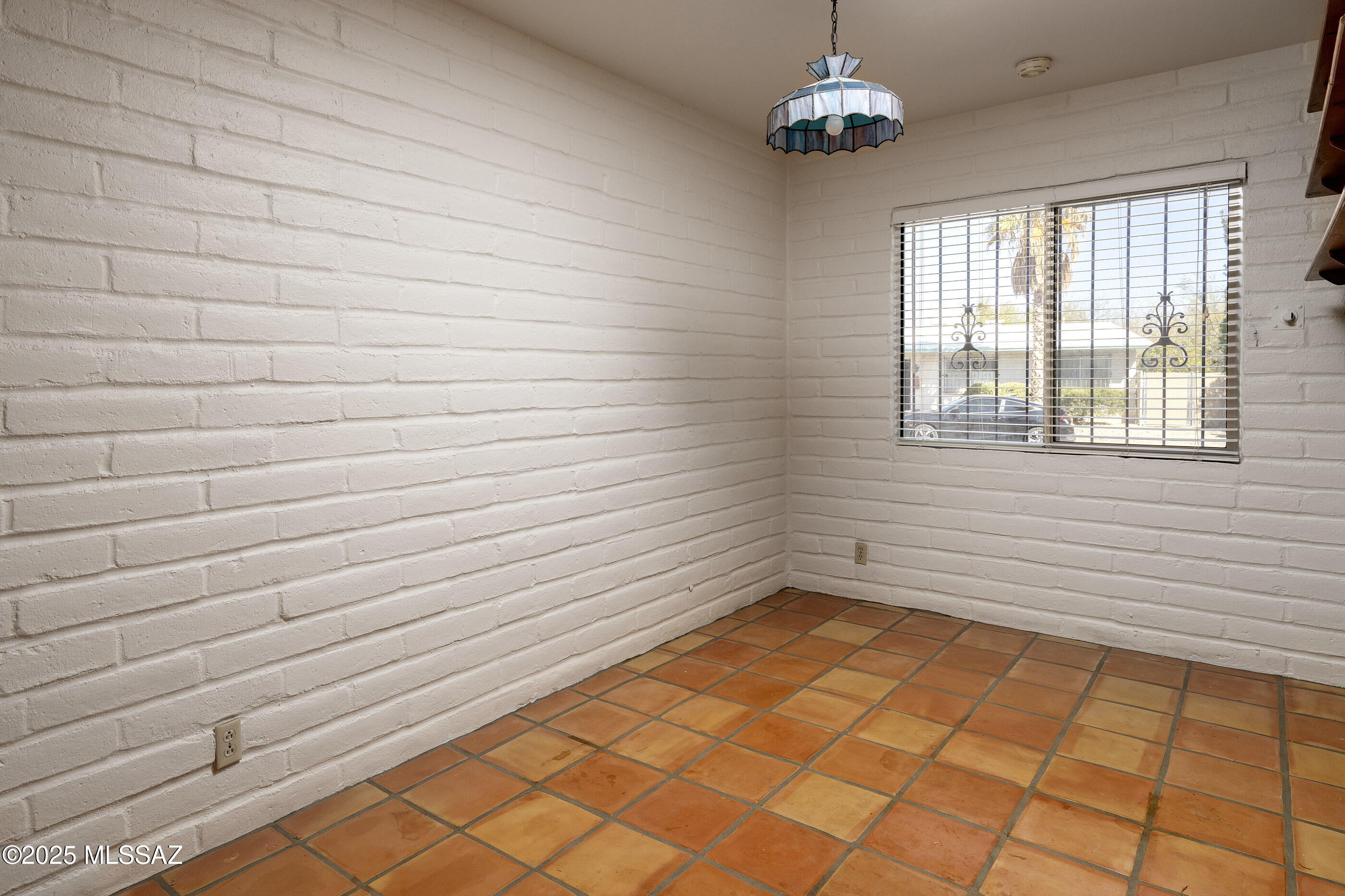 154 S Avendia del Porvenir