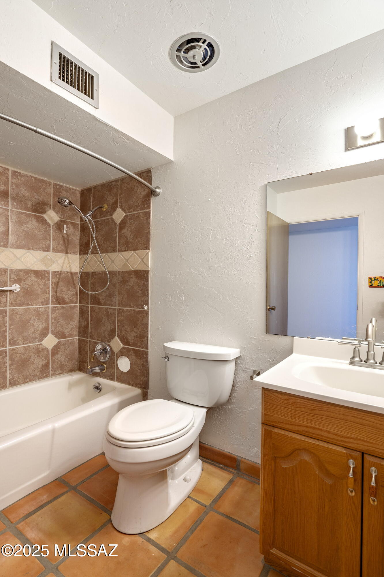 154 S Avendia del Porvenir