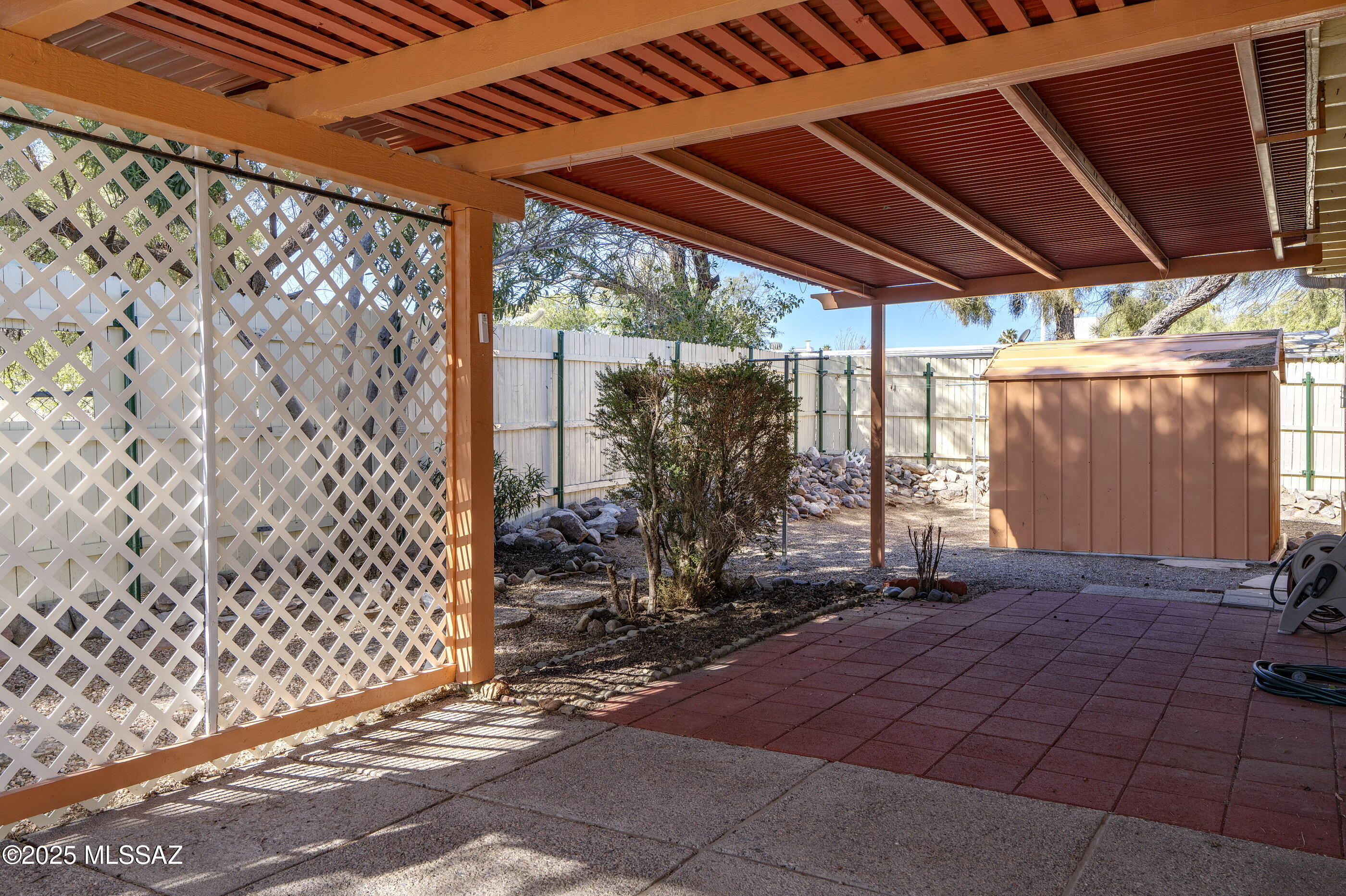 154 S Avendia del Porvenir