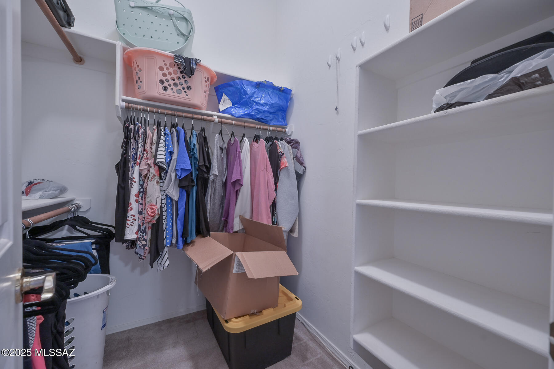 10261 E Desert Skyline Way