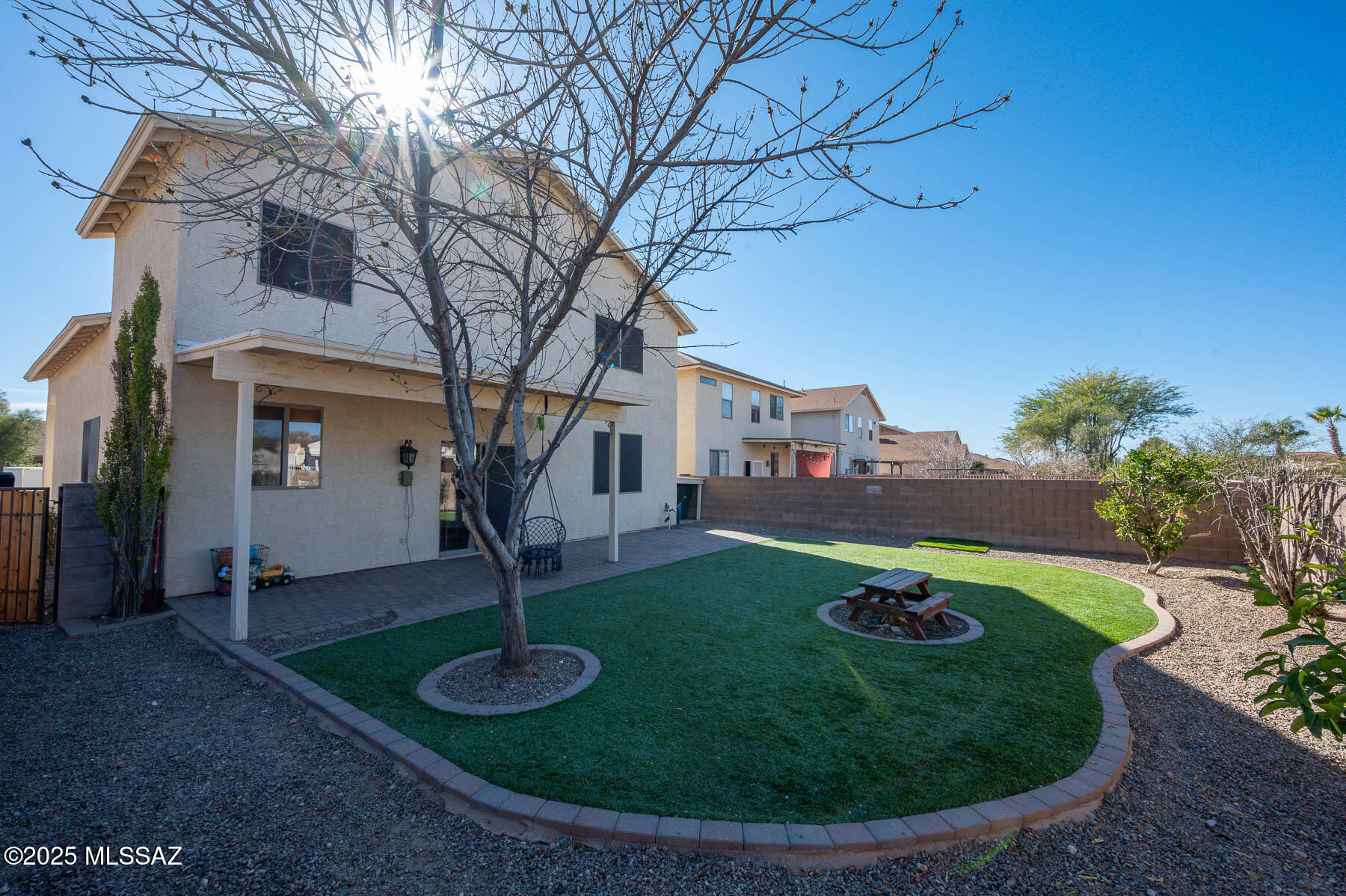 10261 E Desert Skyline Way