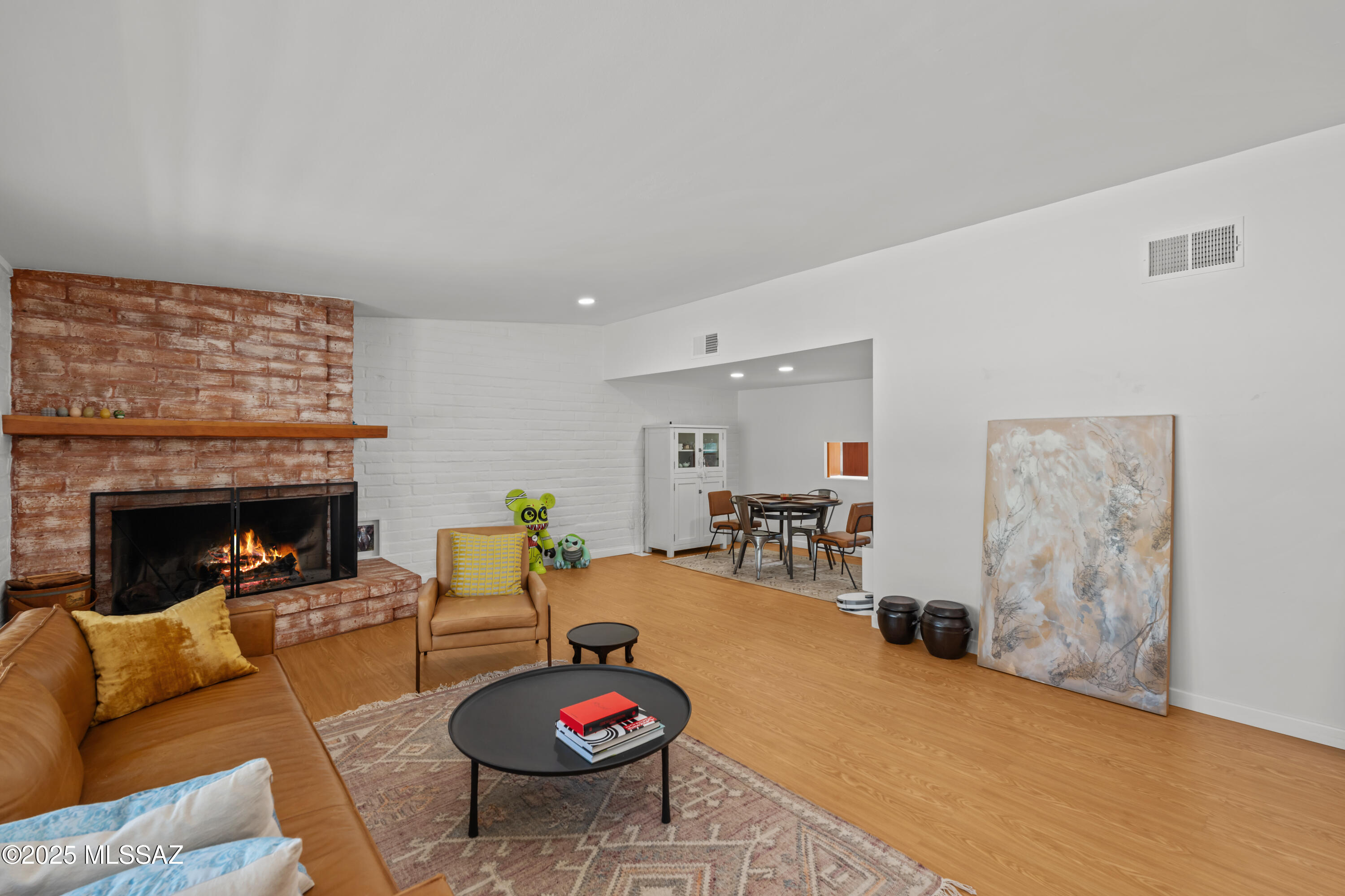 6530 N Camino De La Karina