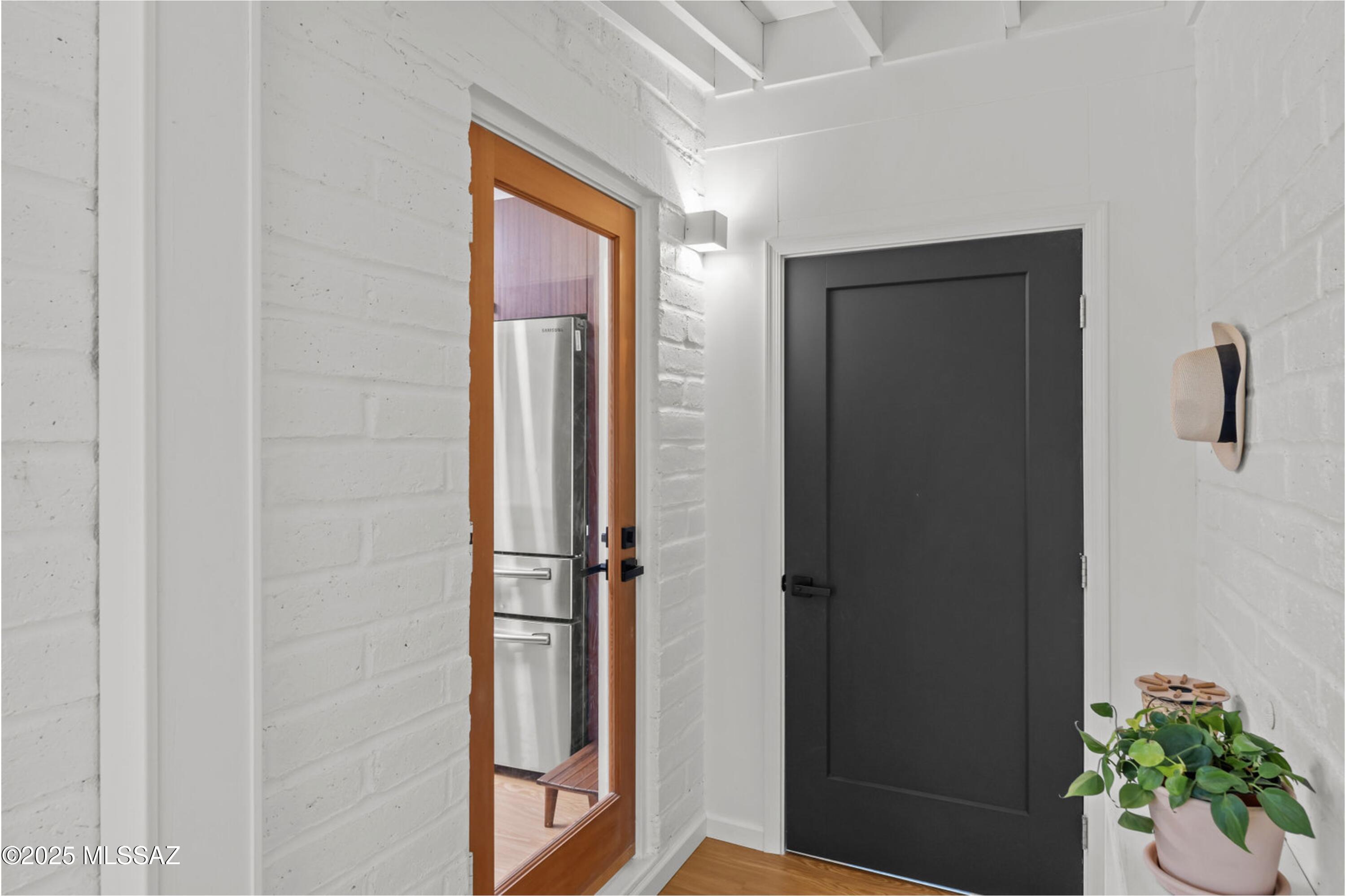 6530 N Camino De La Karina