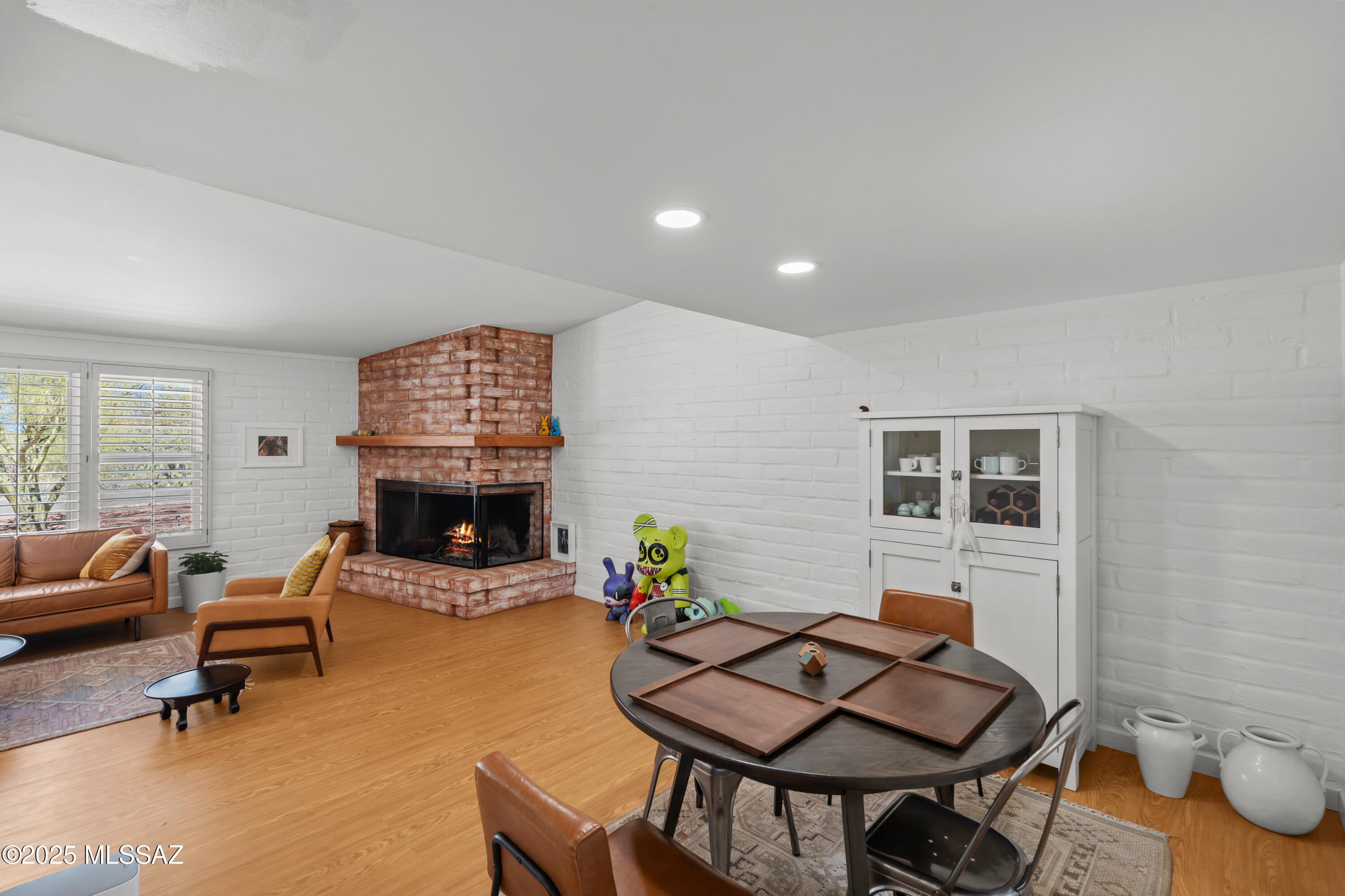 6530 N Camino De La Karina