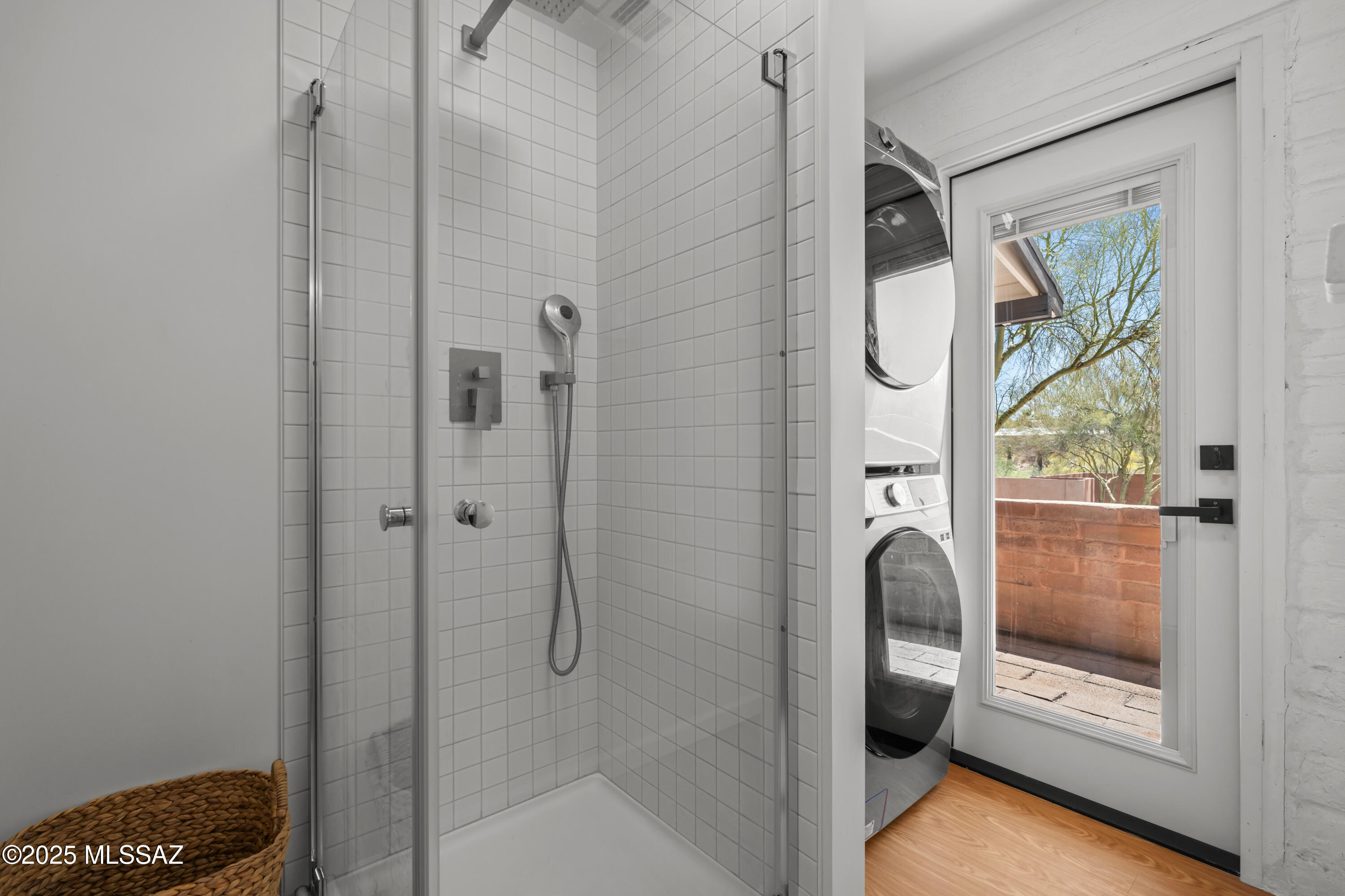 6530 N Camino De La Karina