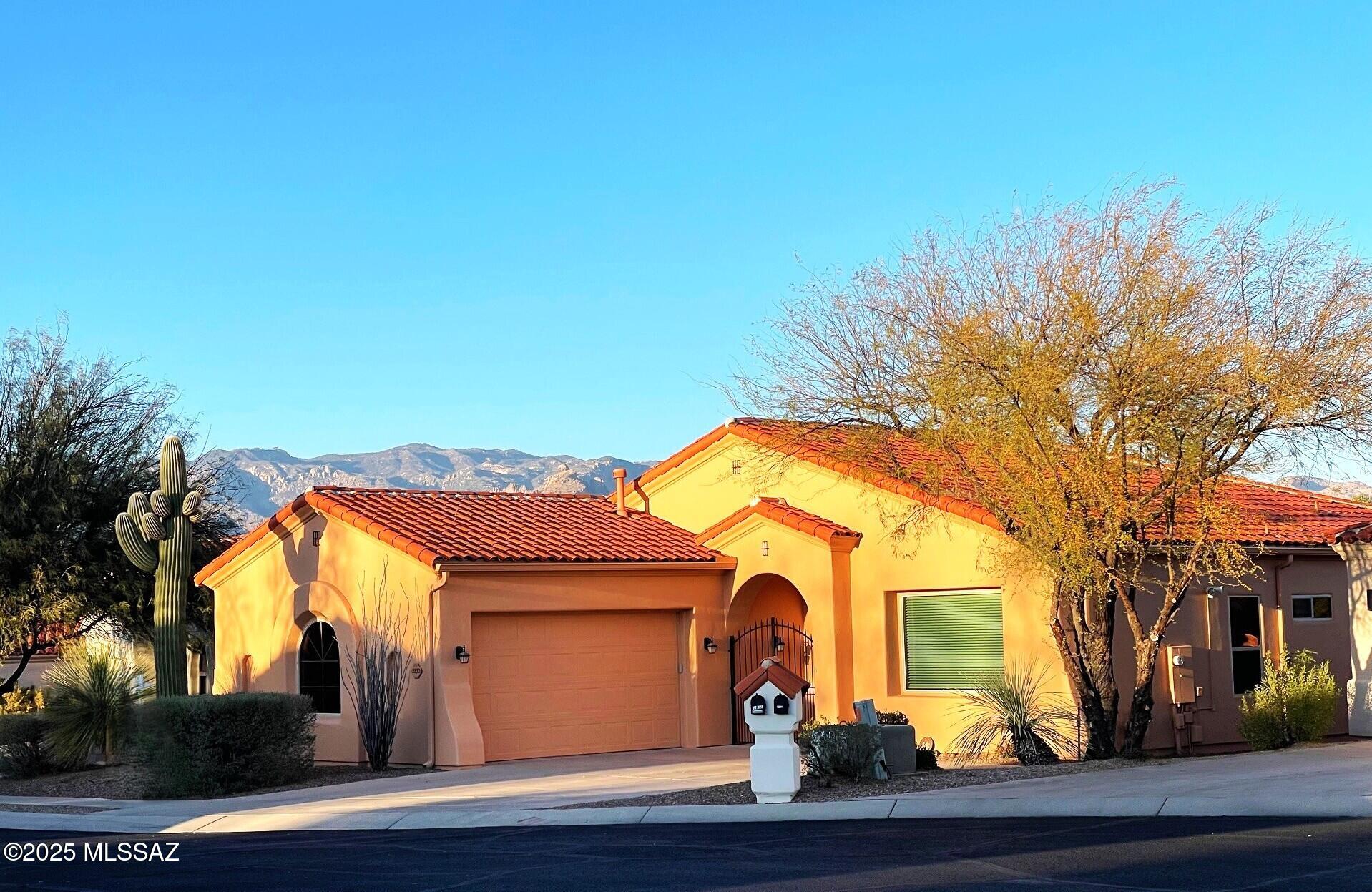 2832 N Placita Rancho Agave