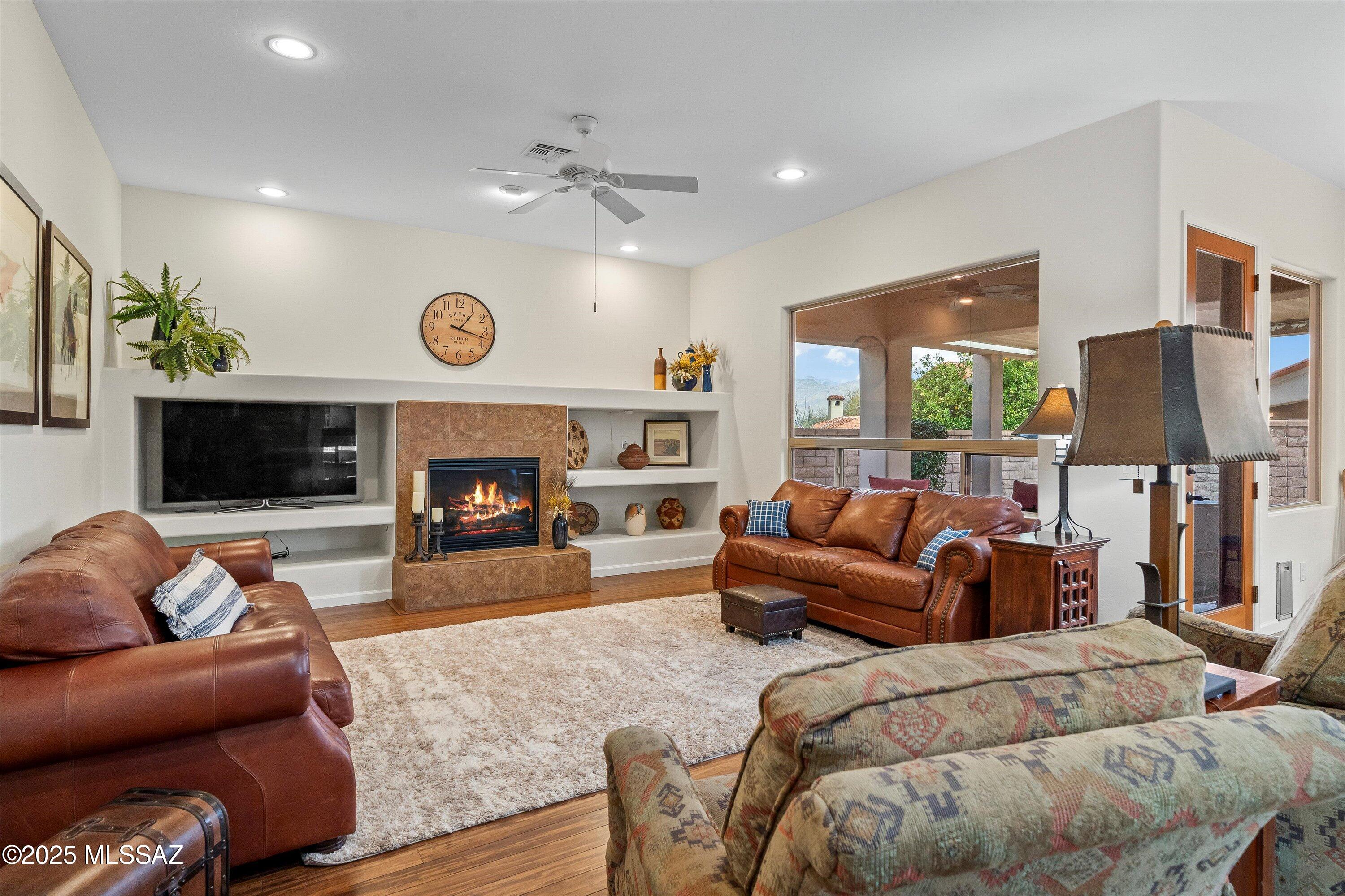 2832 N Placita Rancho Agave