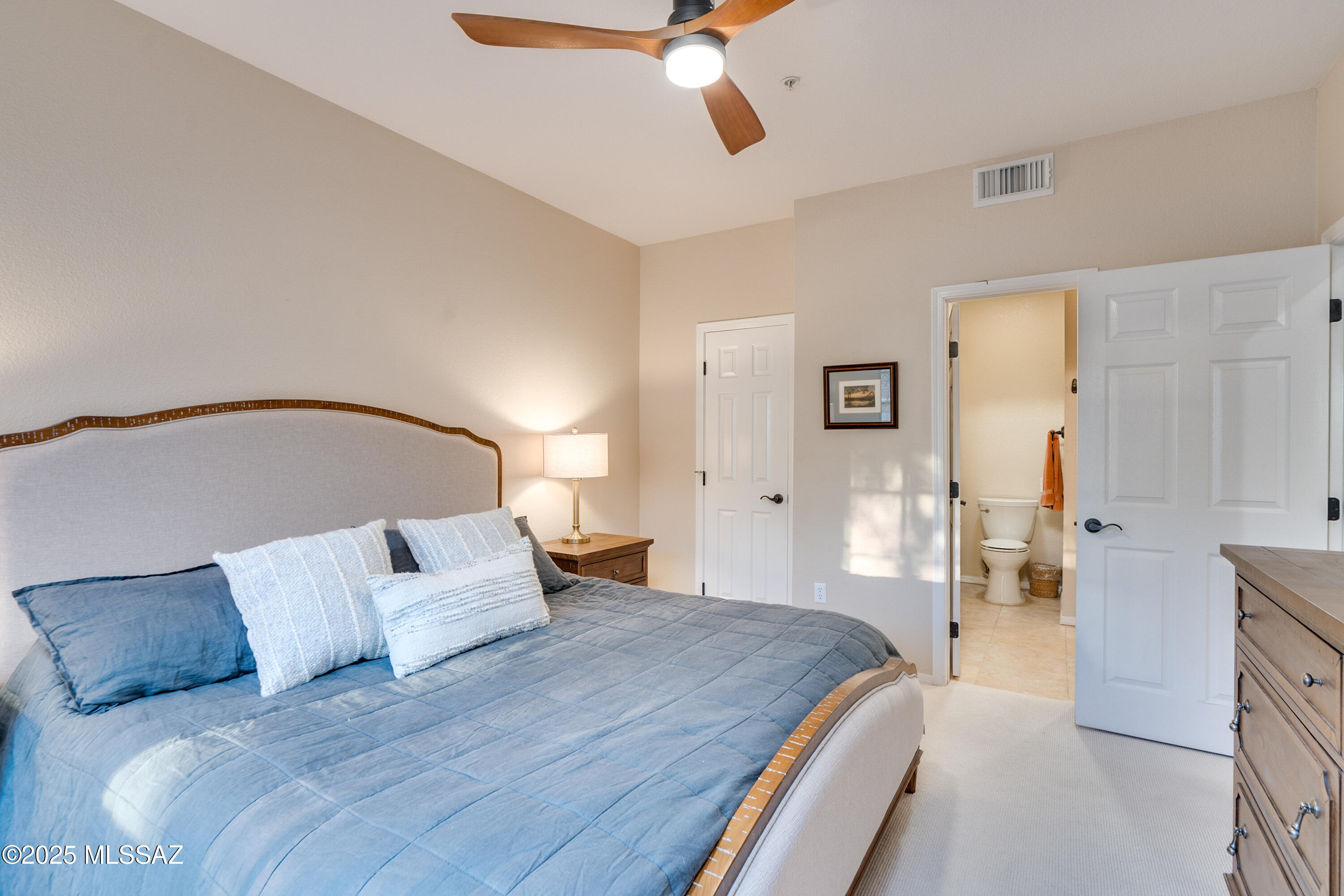 1500 E Pusch Wilderness Drive Unit: 4205