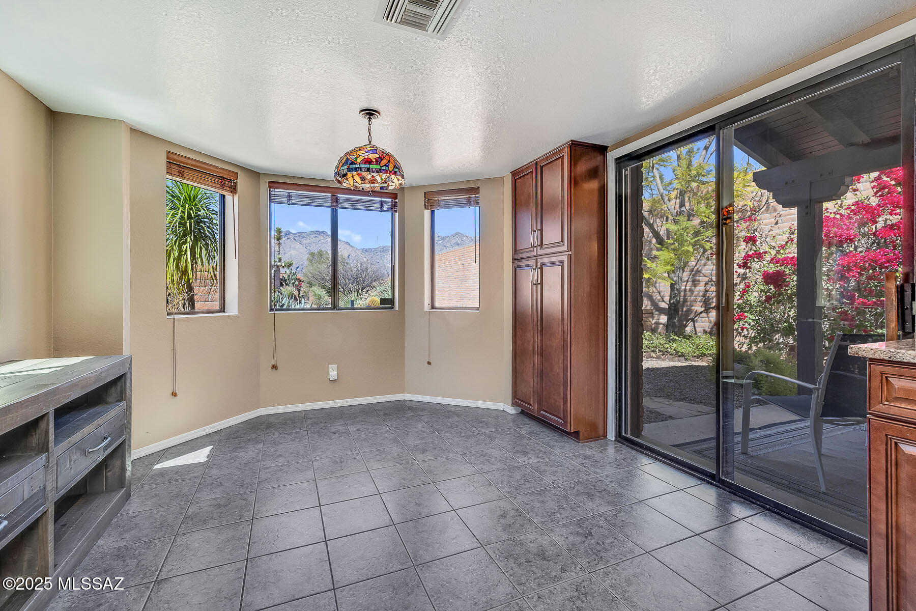 6648 E Valle Di Cadore