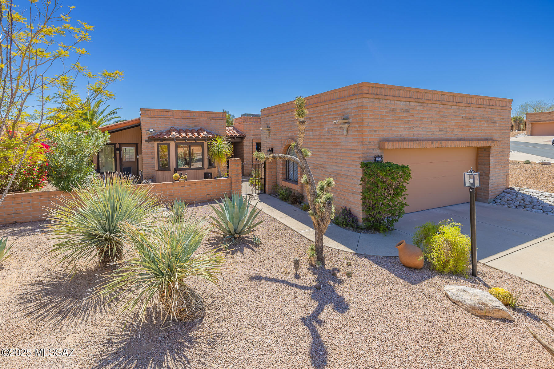 6648 E Valle Di Cadore