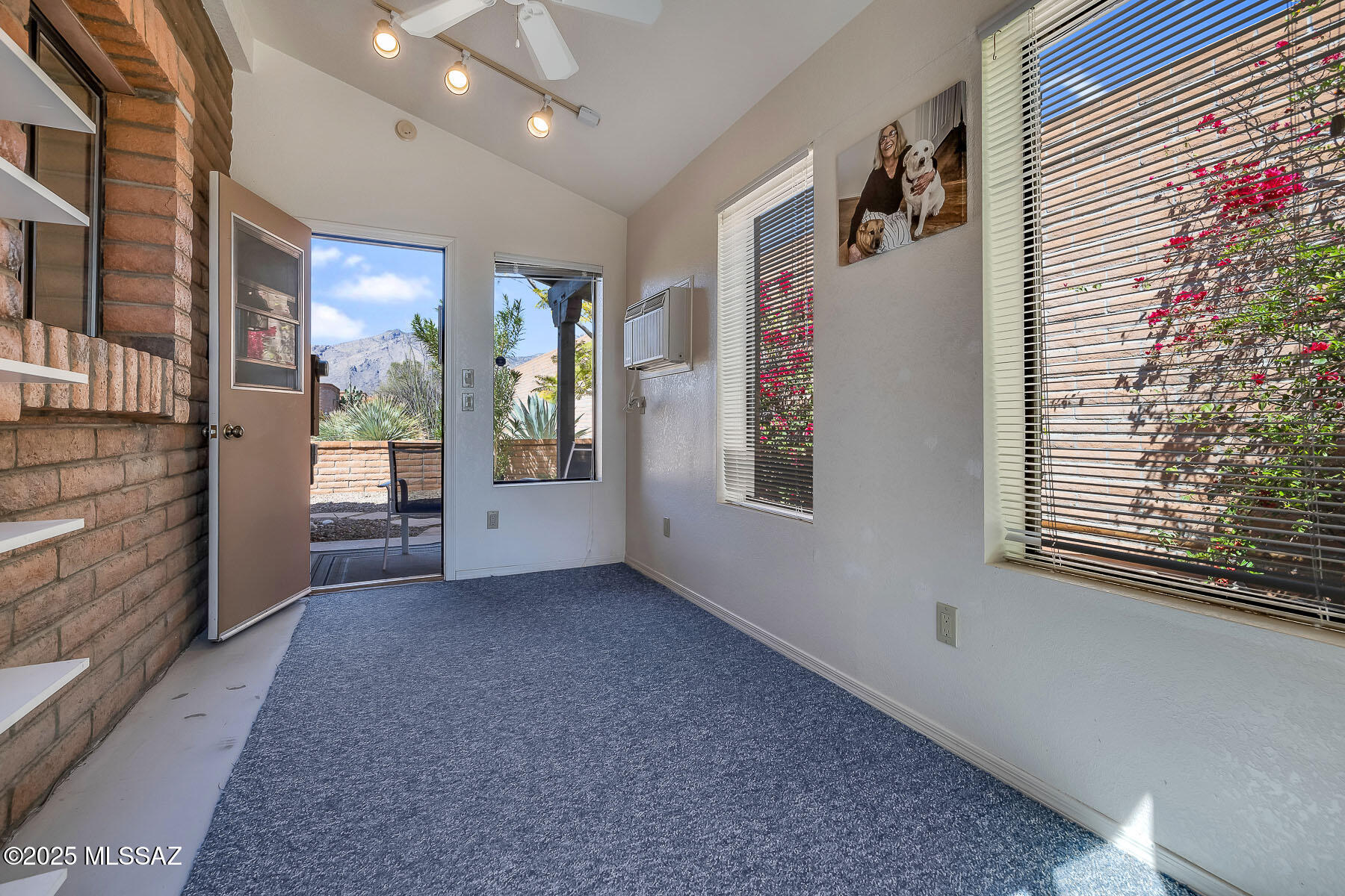 6648 E Valle Di Cadore