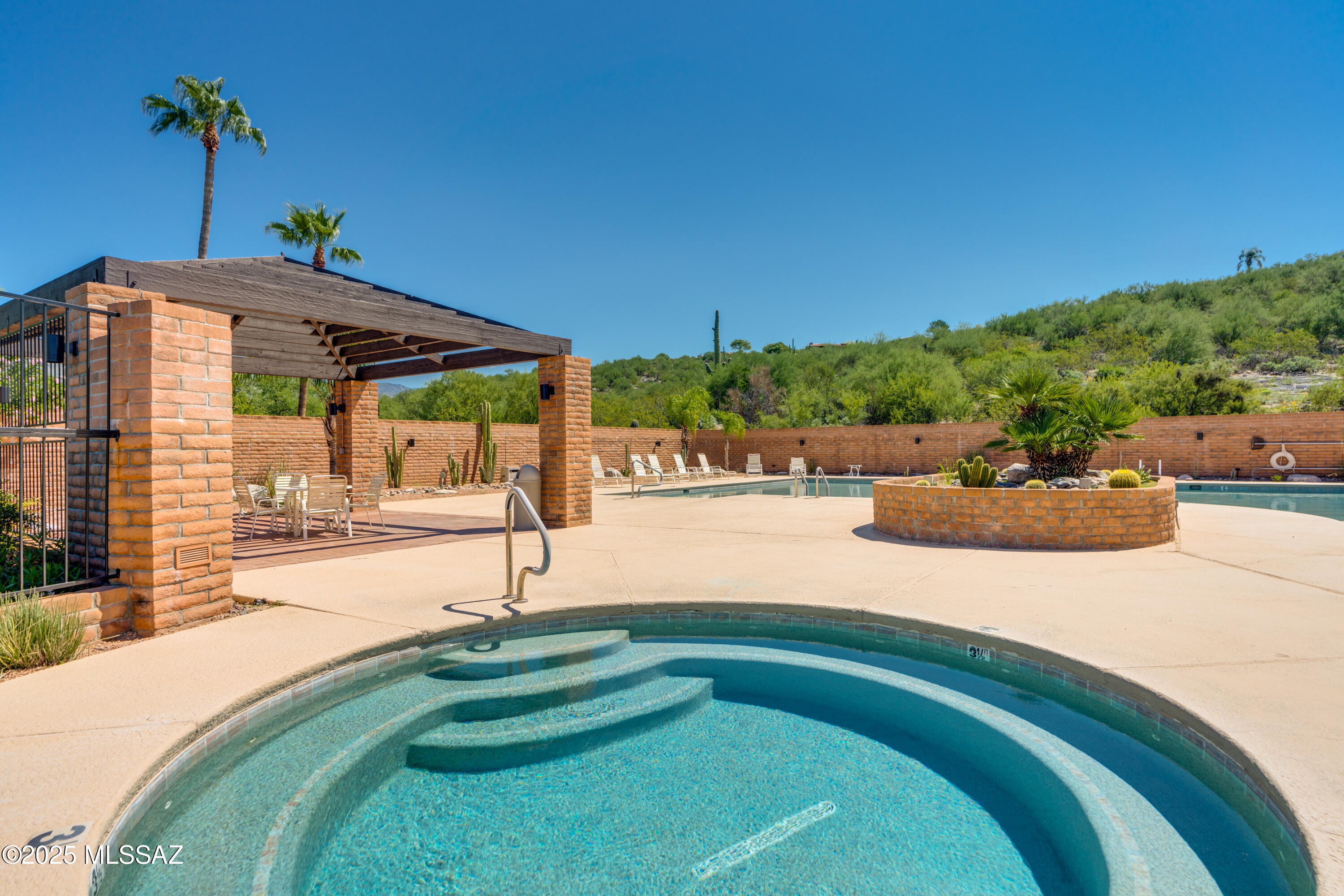 6648 E Valle Di Cadore