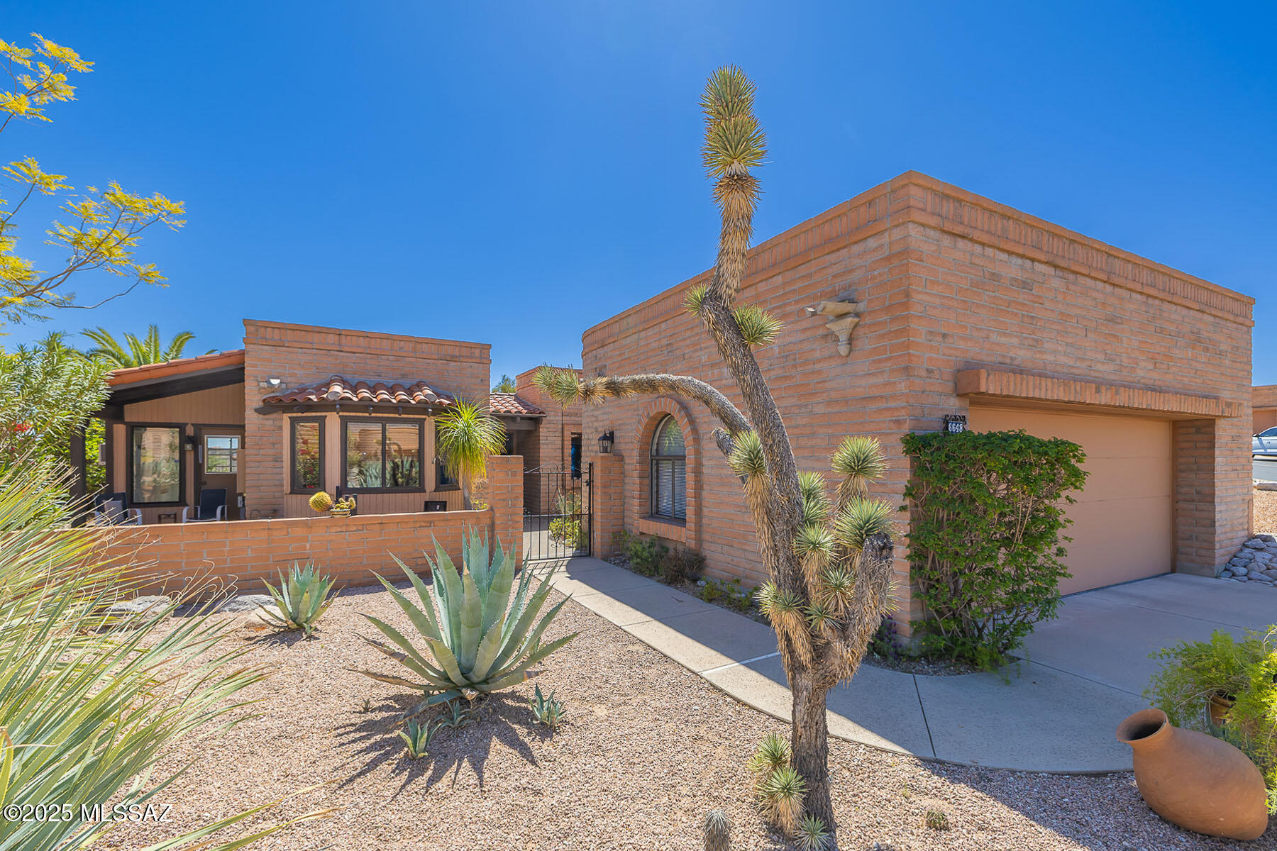 6648 E Valle Di Cadore