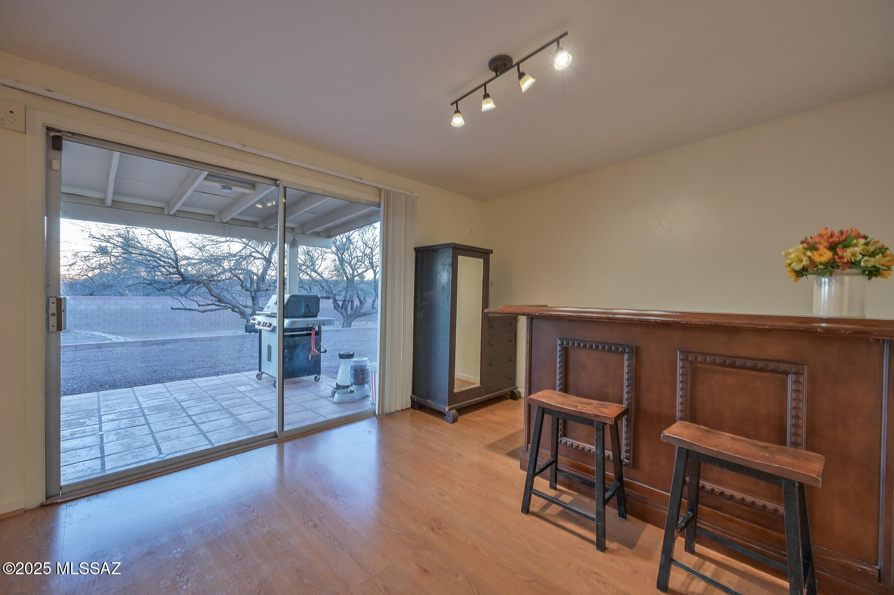 3801 N Tres Lomas Drive