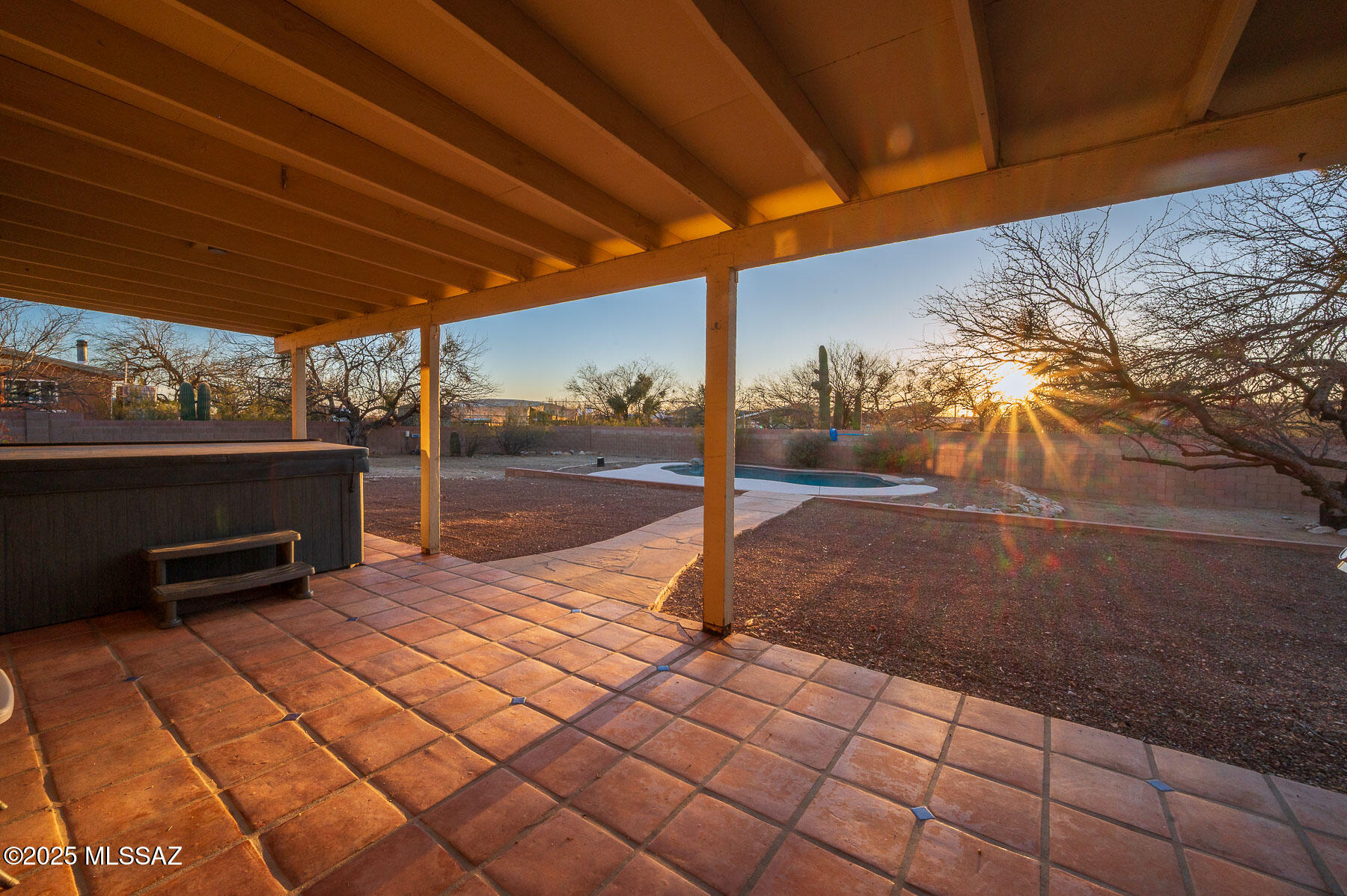 3801 N Tres Lomas Drive