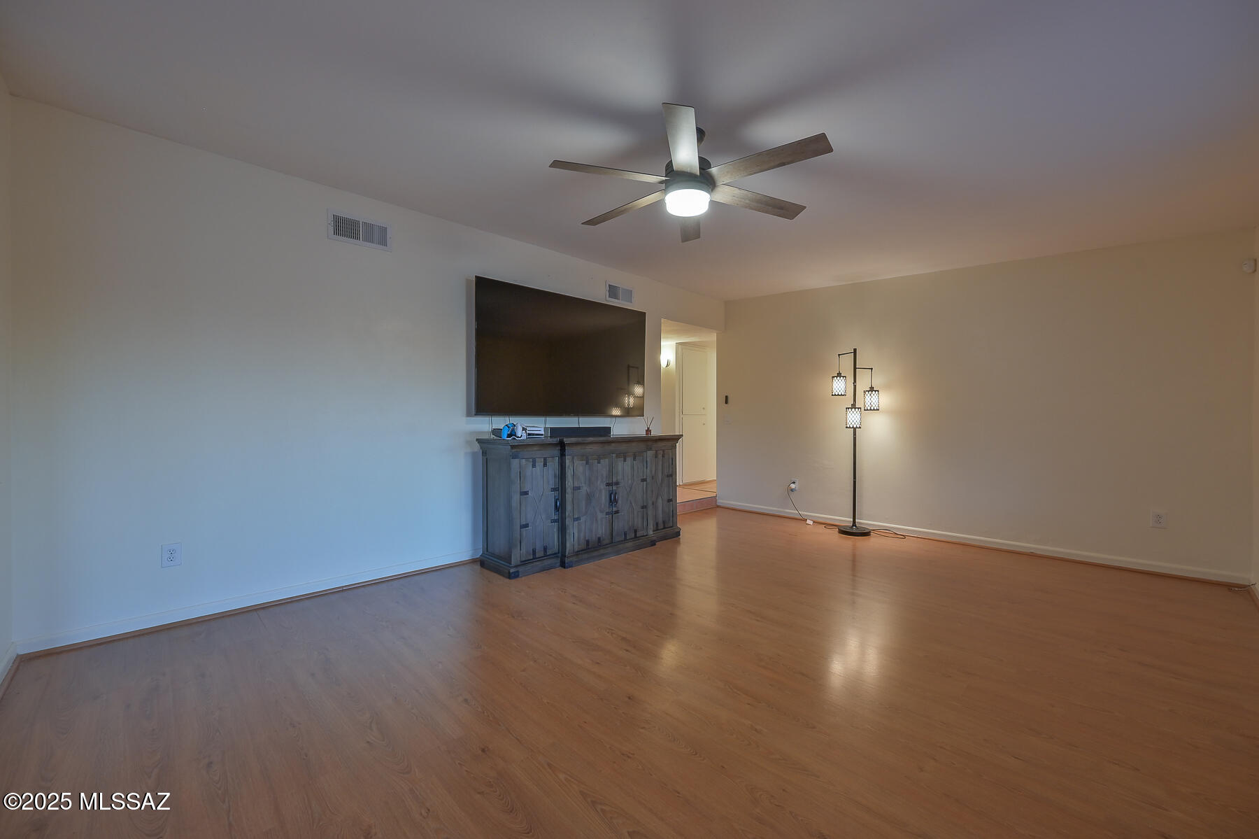 3801 N Tres Lomas Drive