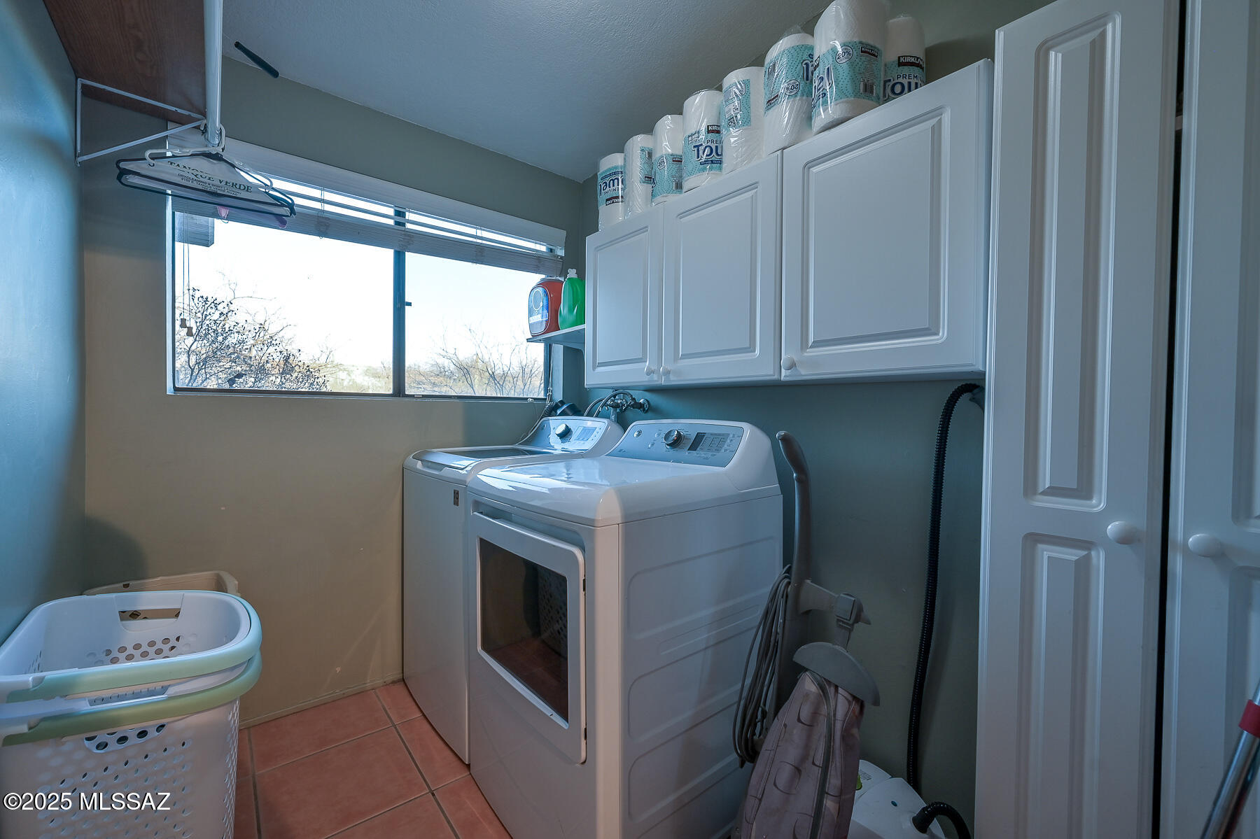 3801 N Tres Lomas Drive