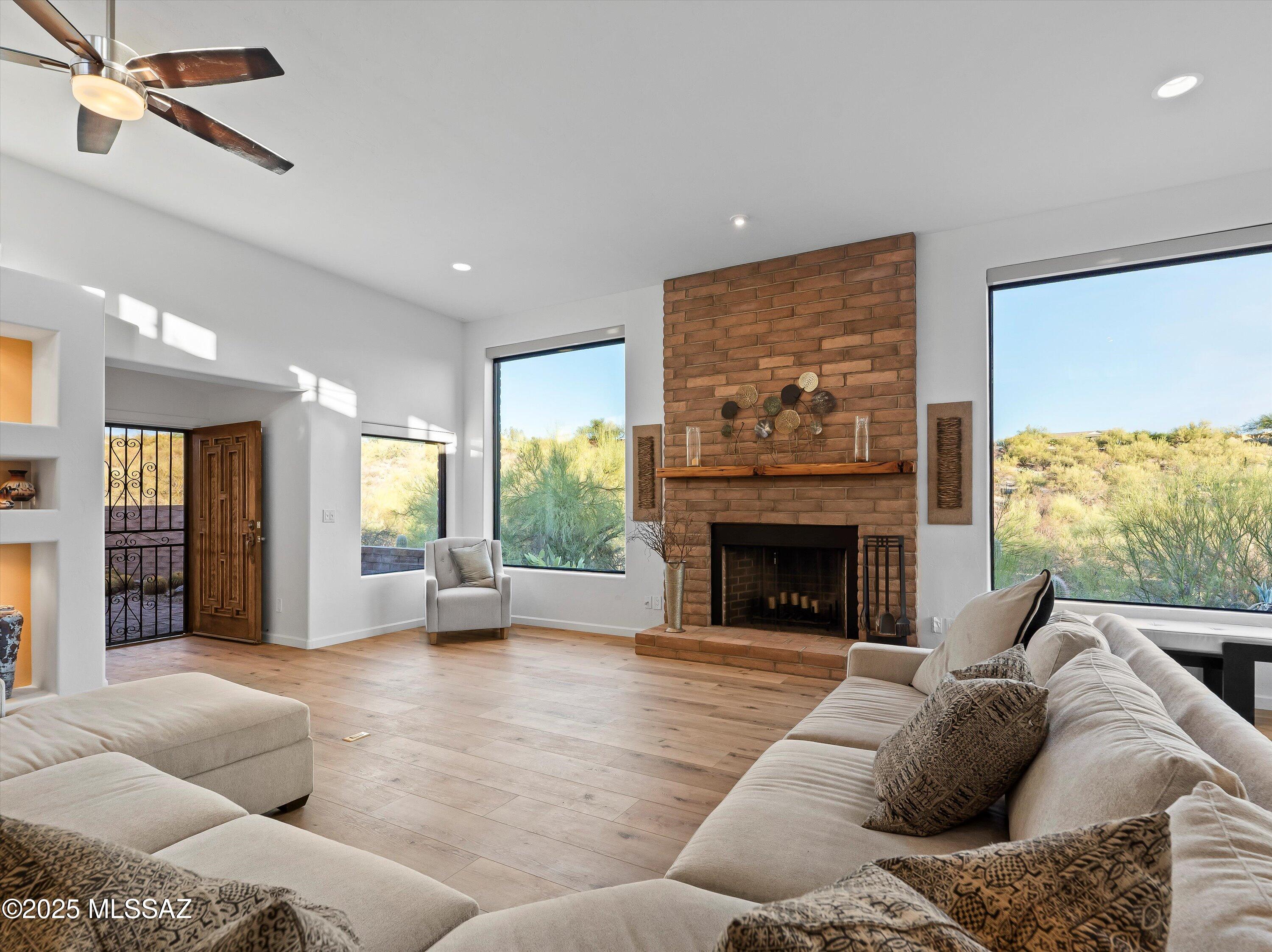 4601 N Paseo Tubutama