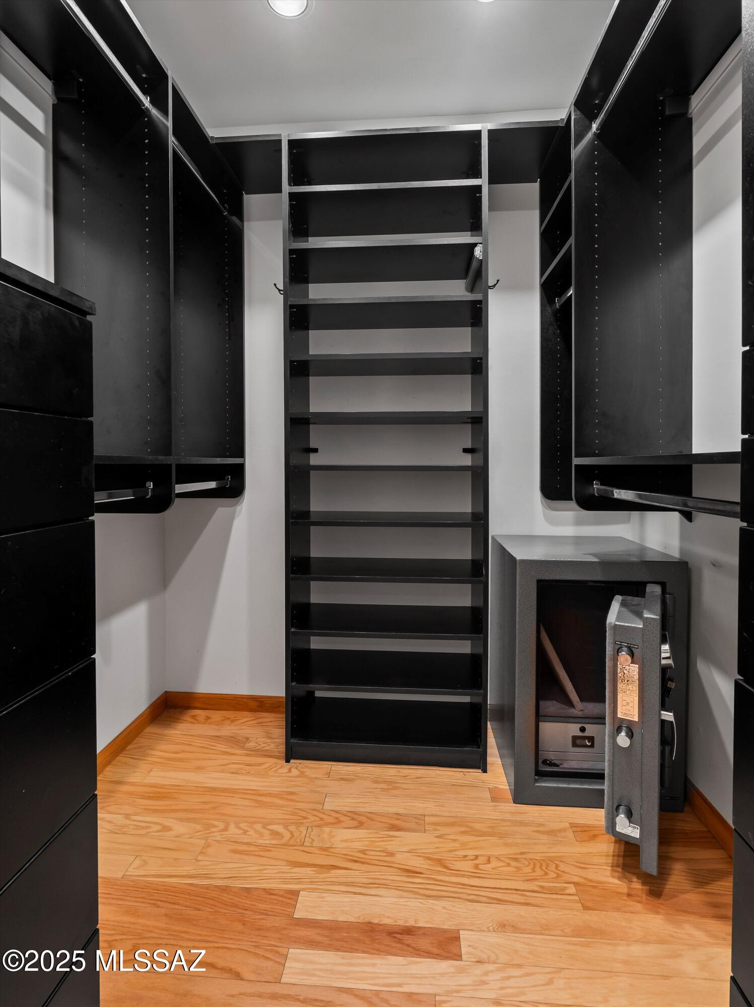 4601 N Paseo Tubutama