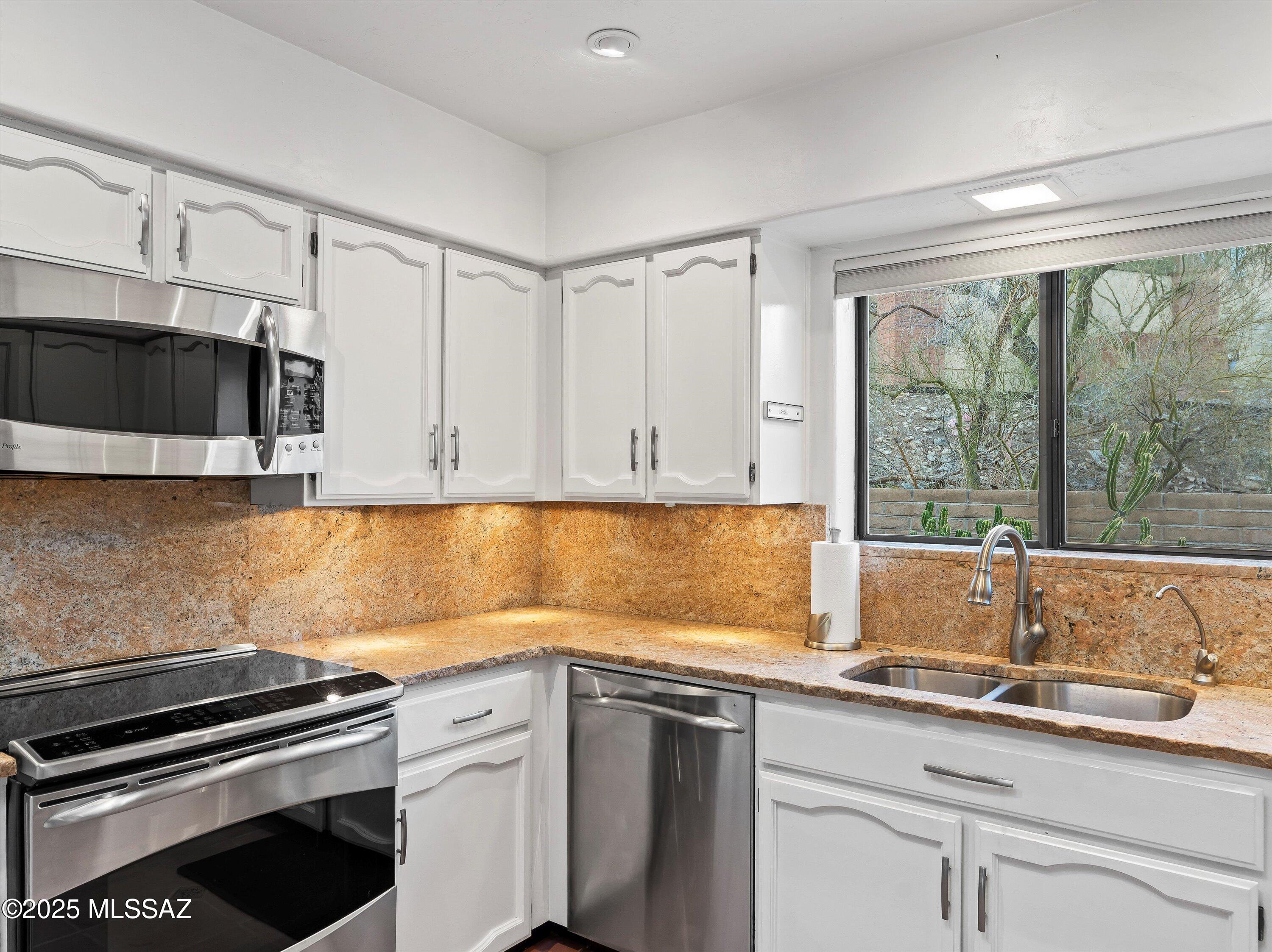 4601 N Paseo Tubutama