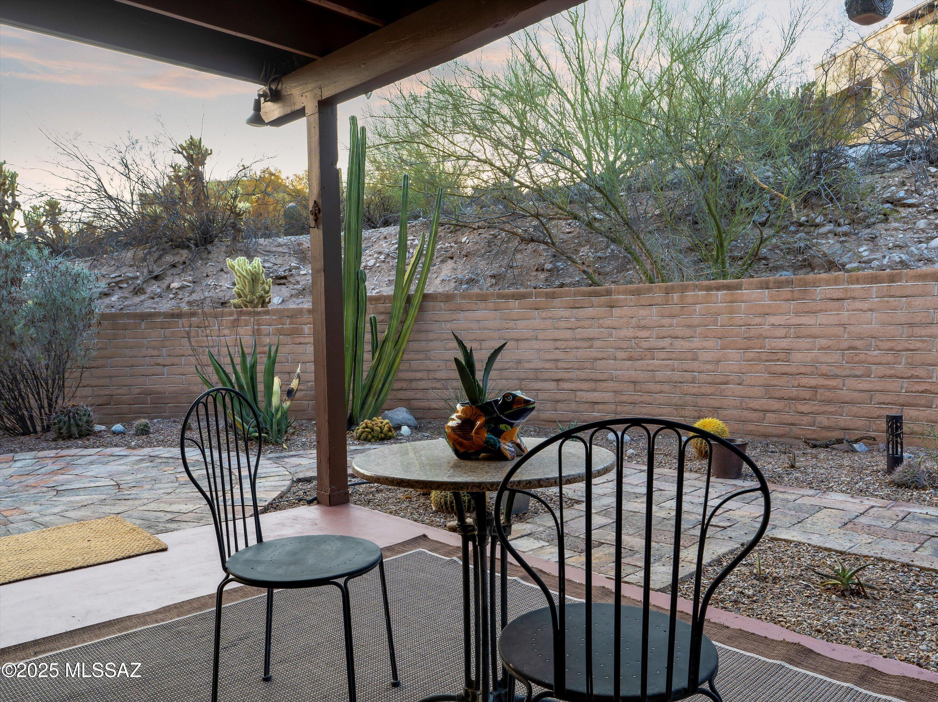 4601 N Paseo Tubutama