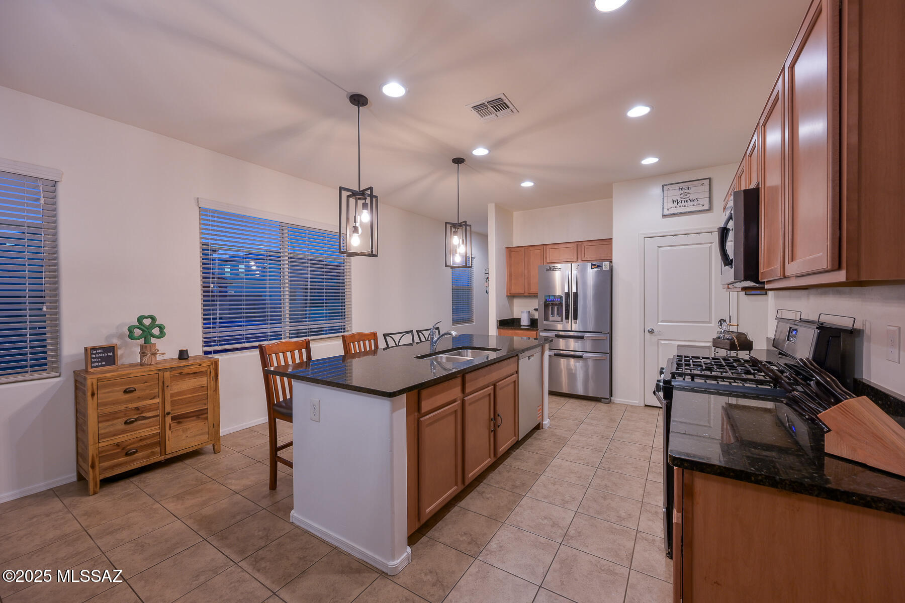 6750 E Via Rancho Rosario