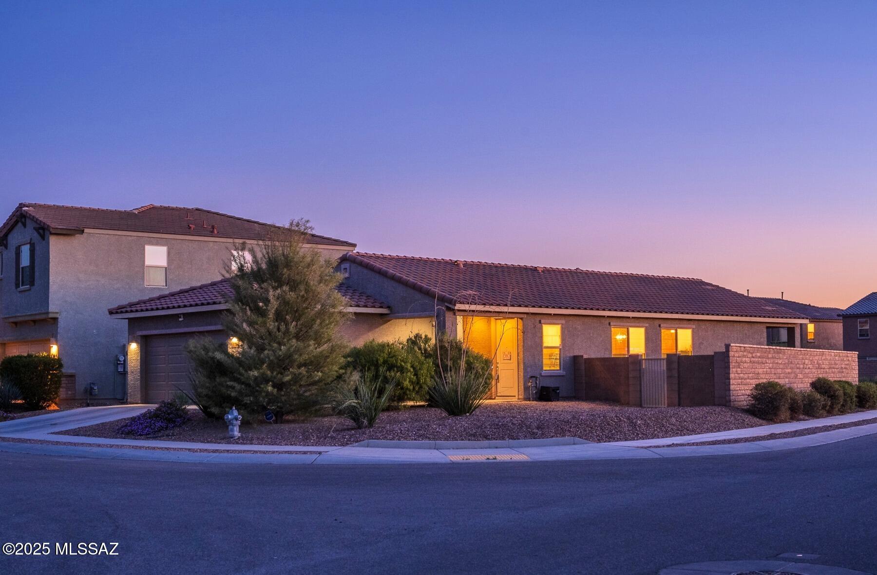 6750 E Via Rancho Rosario