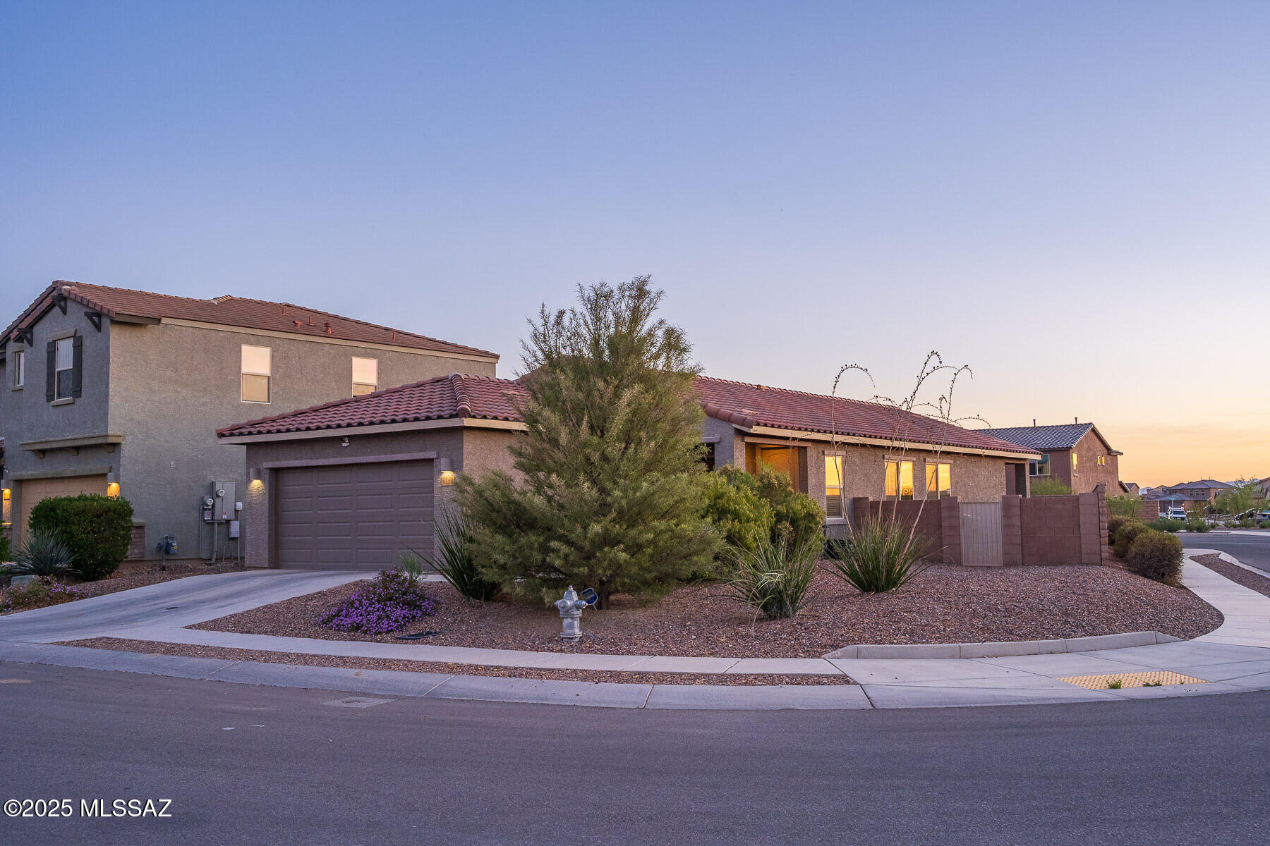 6750 E Via Rancho Rosario