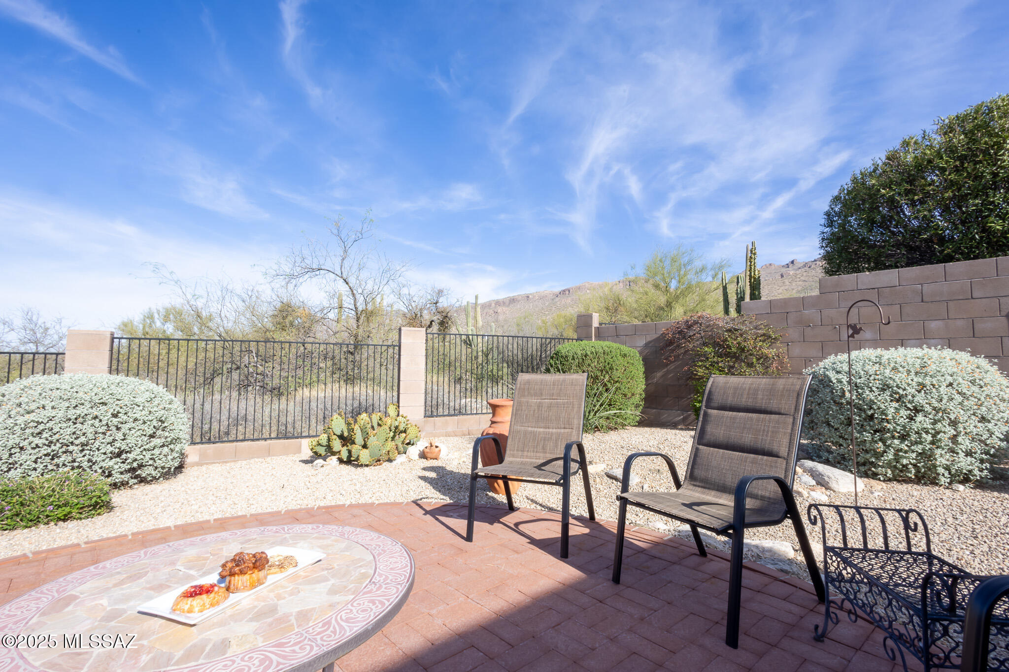 5269 N Sterling Heights Place