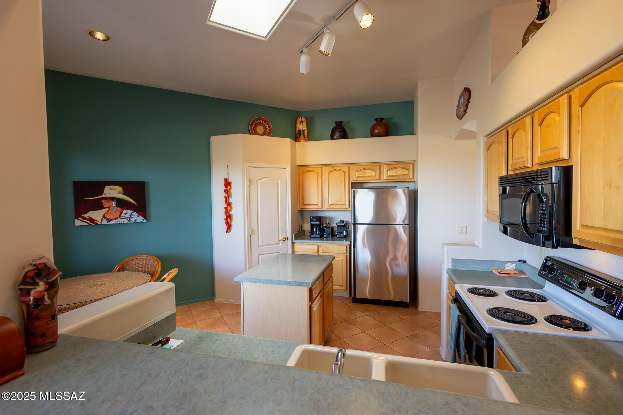 5269 N Sterling Heights Place