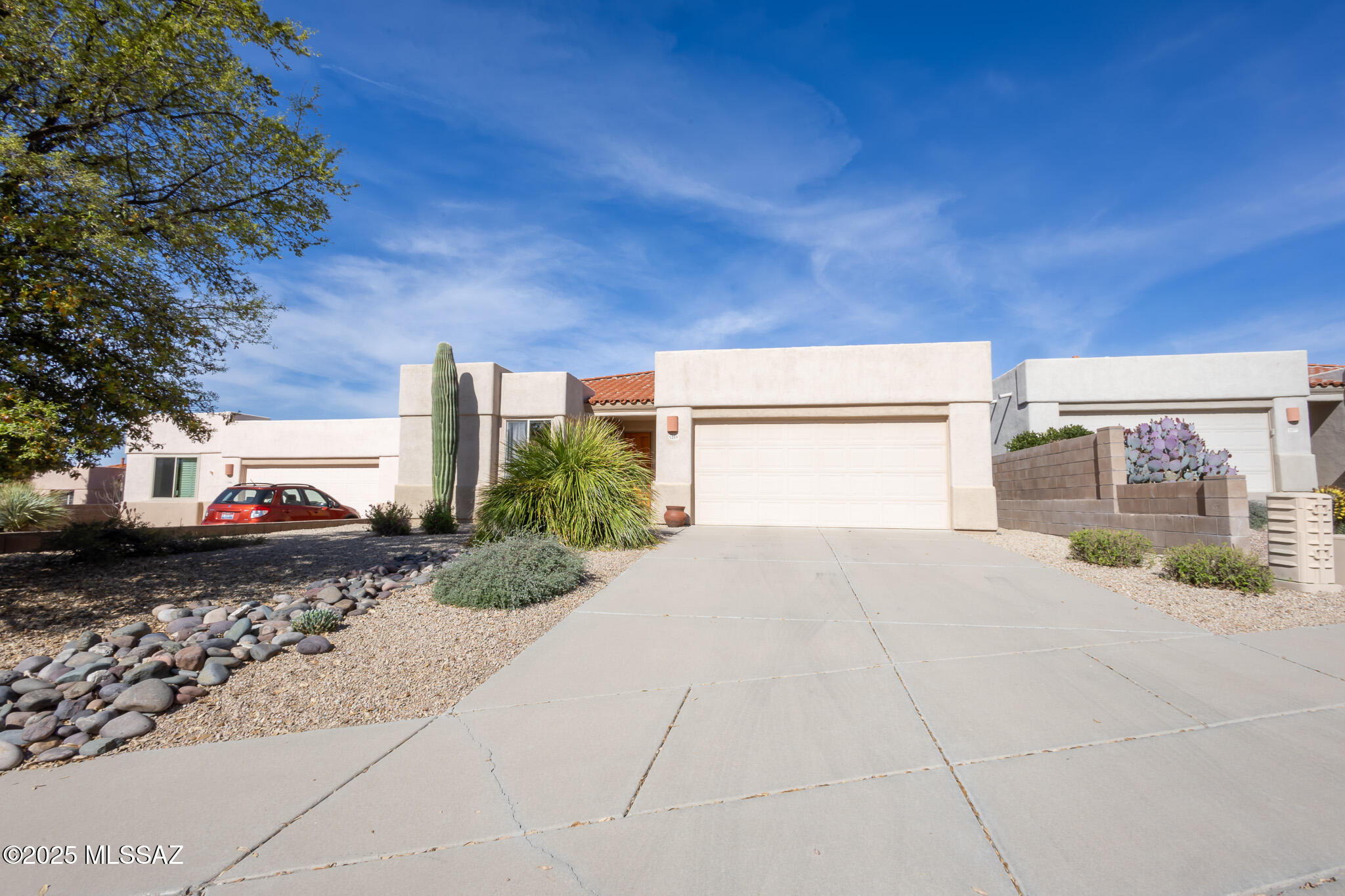 5269 N Sterling Heights Place